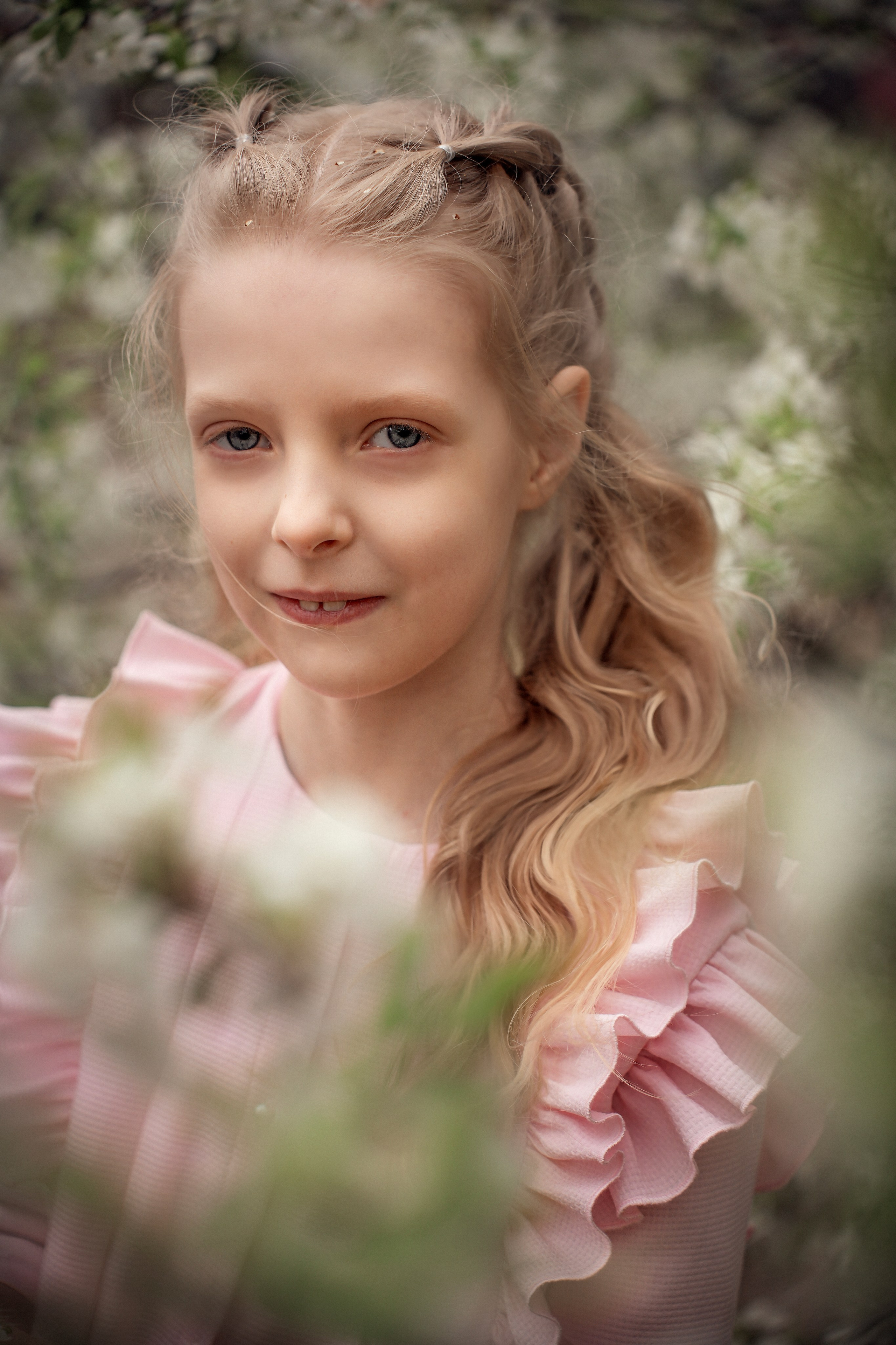 Детский весенний портрет в Красногорске. Фотограф Ольга Чувалдина Москва