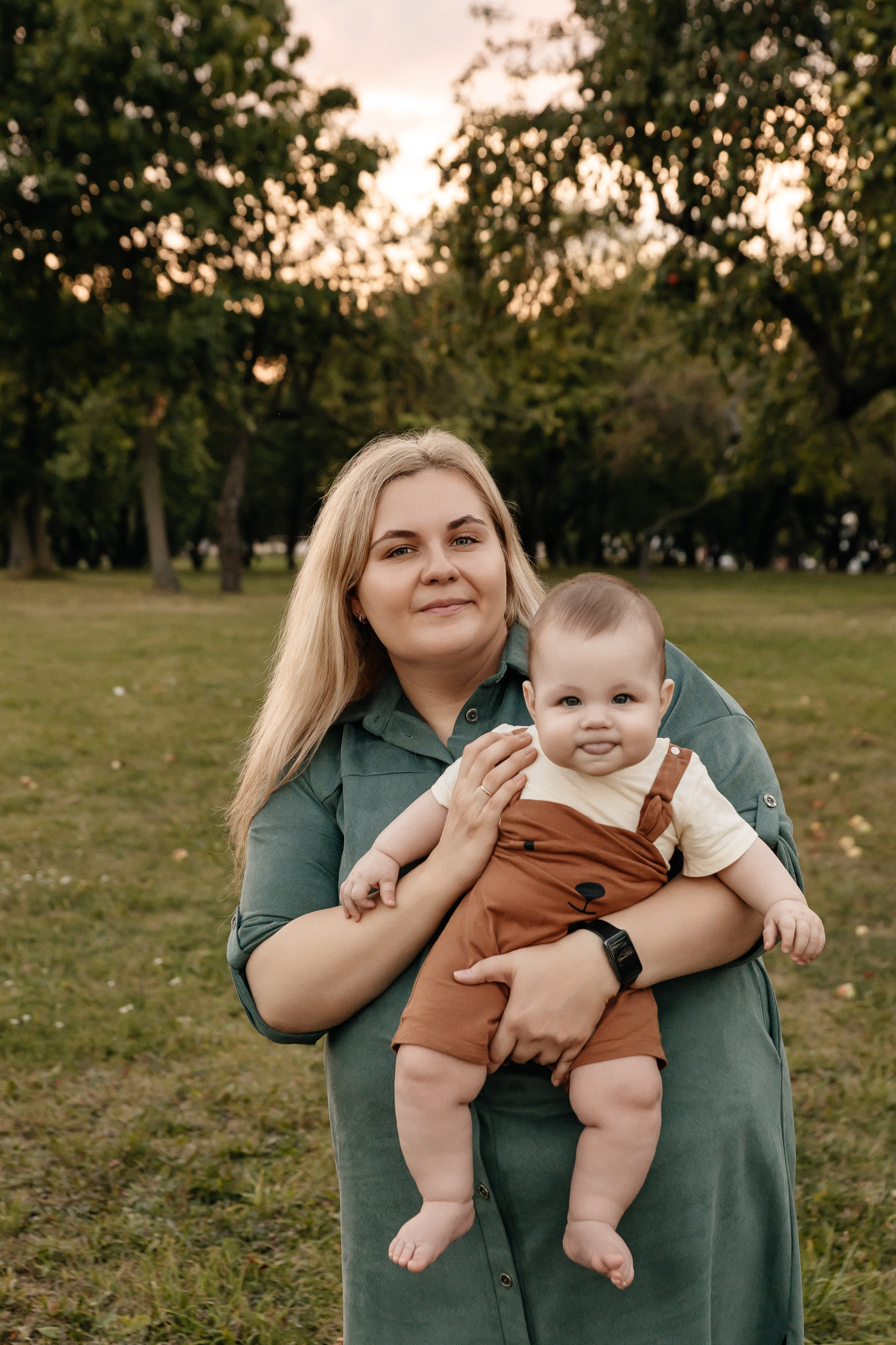 Ксения, Виталий, Артем и Максим. Семейный фотограф Минск Усова Ольга