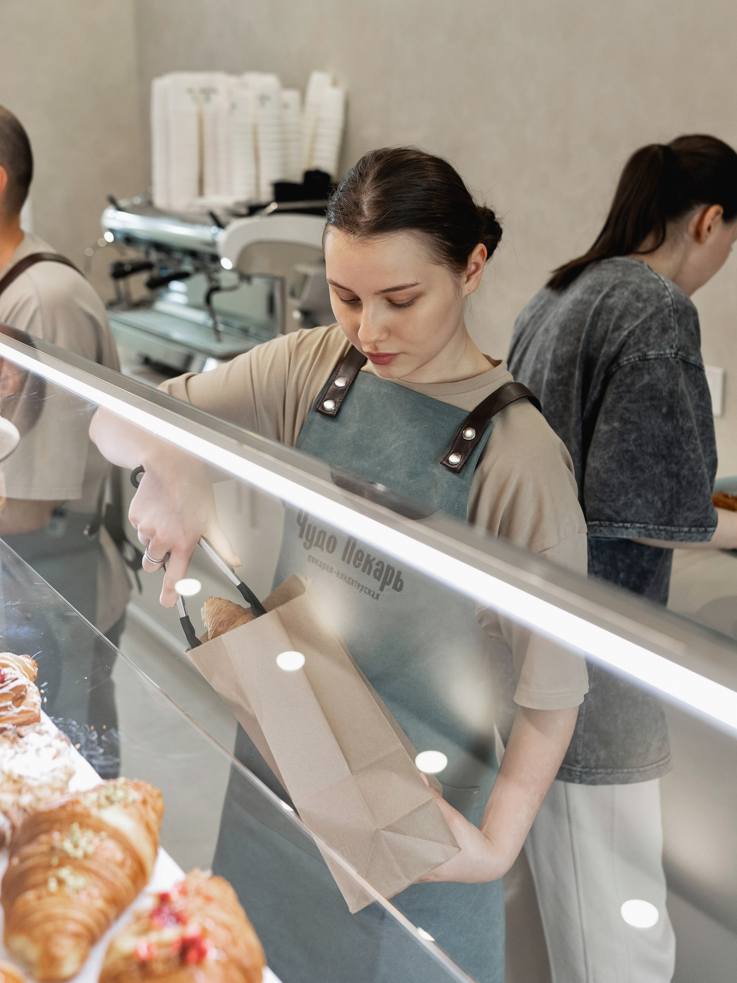 Кофейни. Full production: photo, video, ai