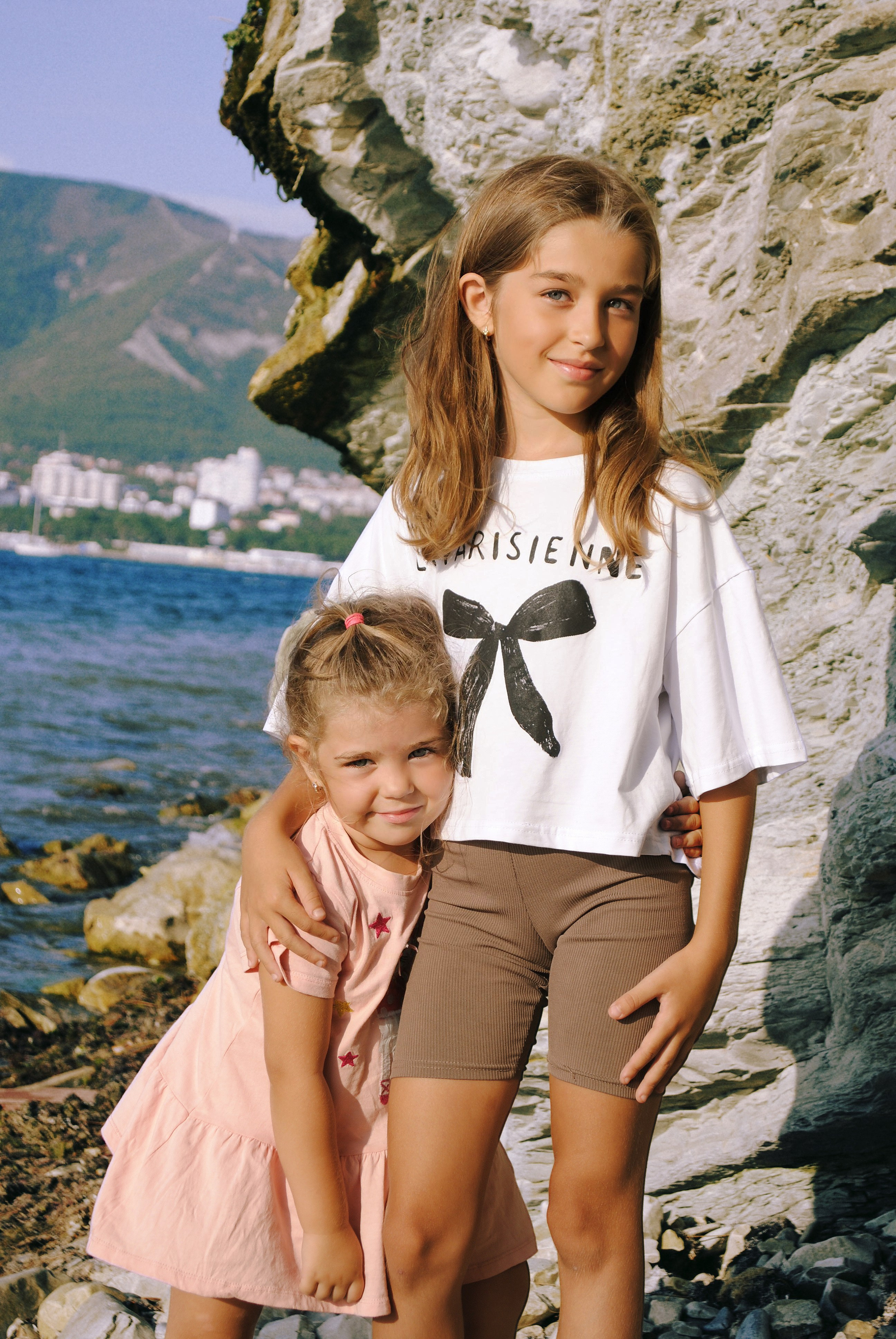 Азиза и семья. Фотограф Мария Мусаелян