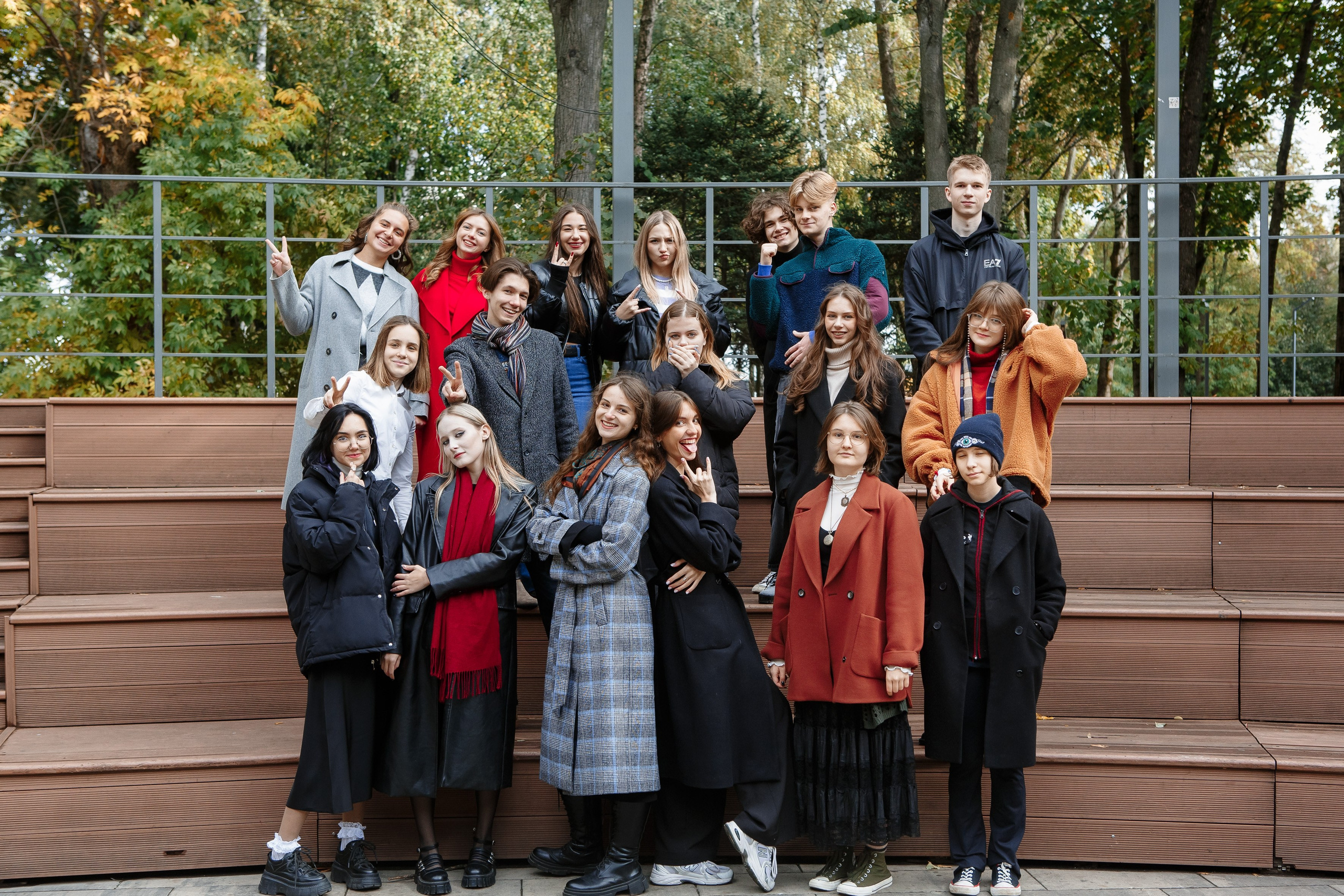 Осень Гимназия 12 11 А 2023. Свадебный и портретный Фотограф в Липецке Дмитрий Котюков