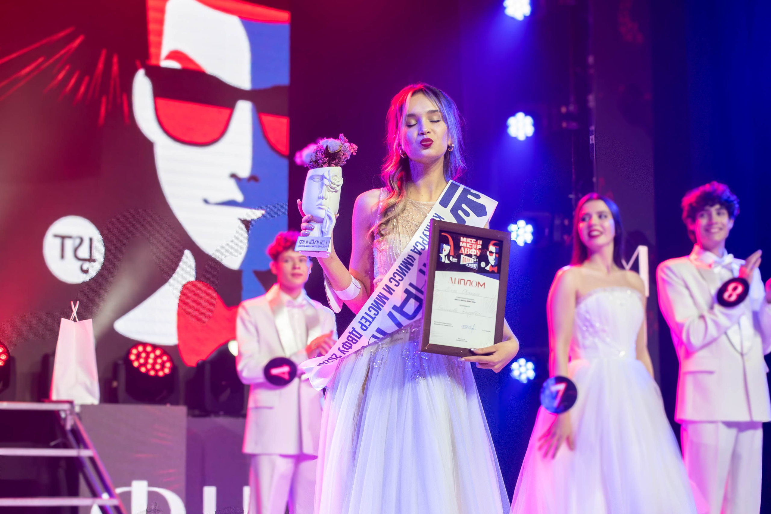 Мисс и Мистер ДВФУ 2024. Репортажный фотограф во Владивостоке Анастасия Кострова