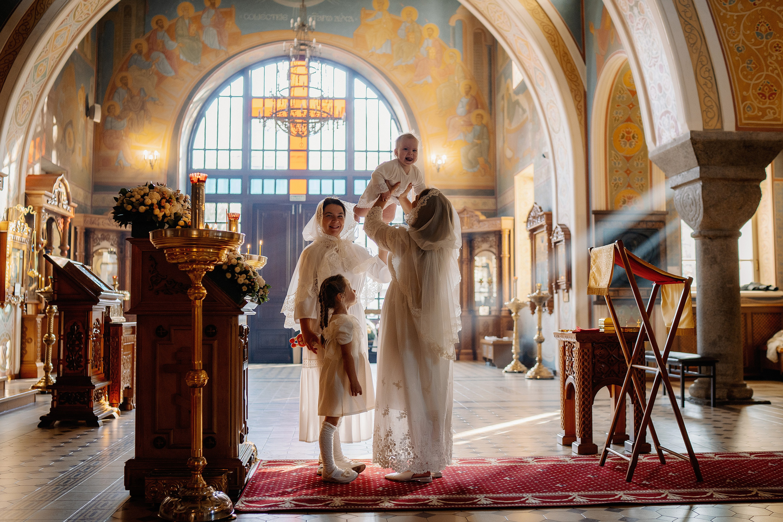 Крещение Красимиры. Фотограф на Крещение и Венчание в Красноярске Рамазанова Юлия