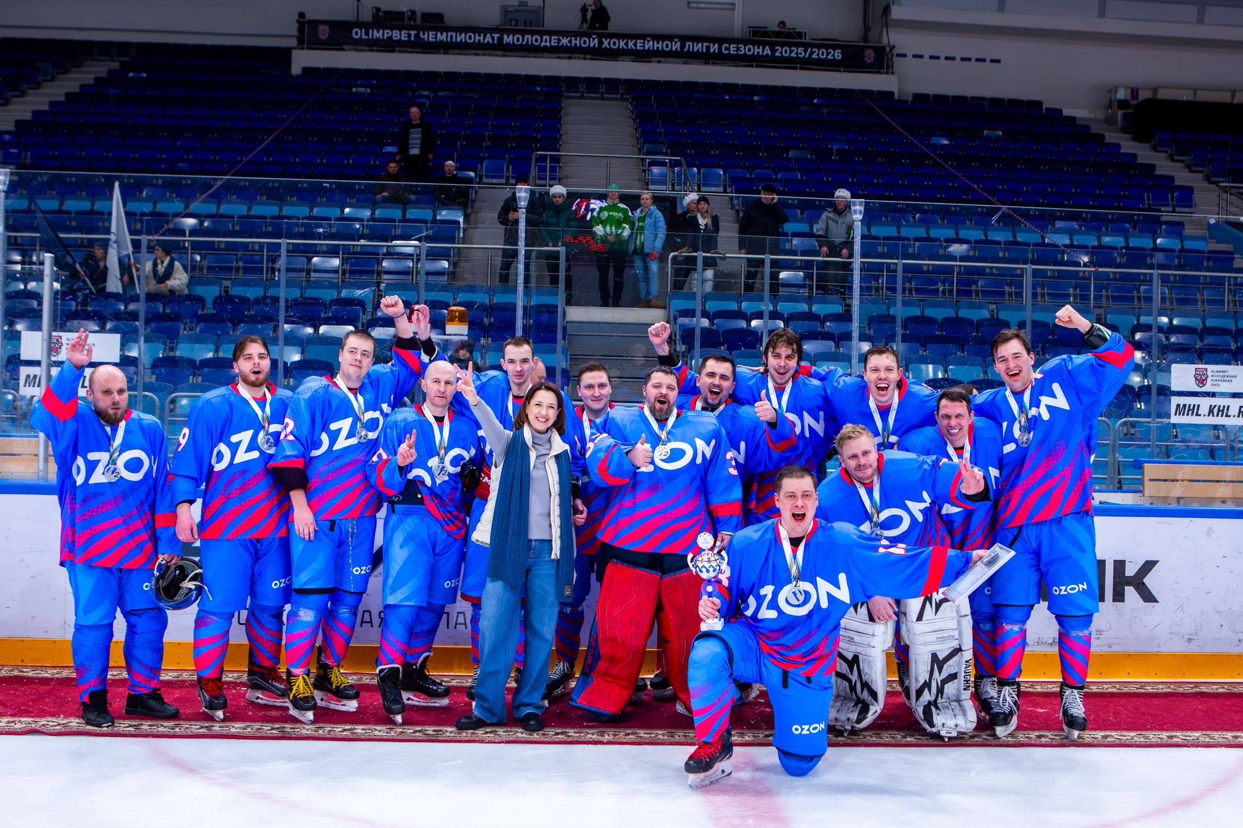 Чемпионат по хоккею. Репортажный, семейный, свадебный, портретный фотограф