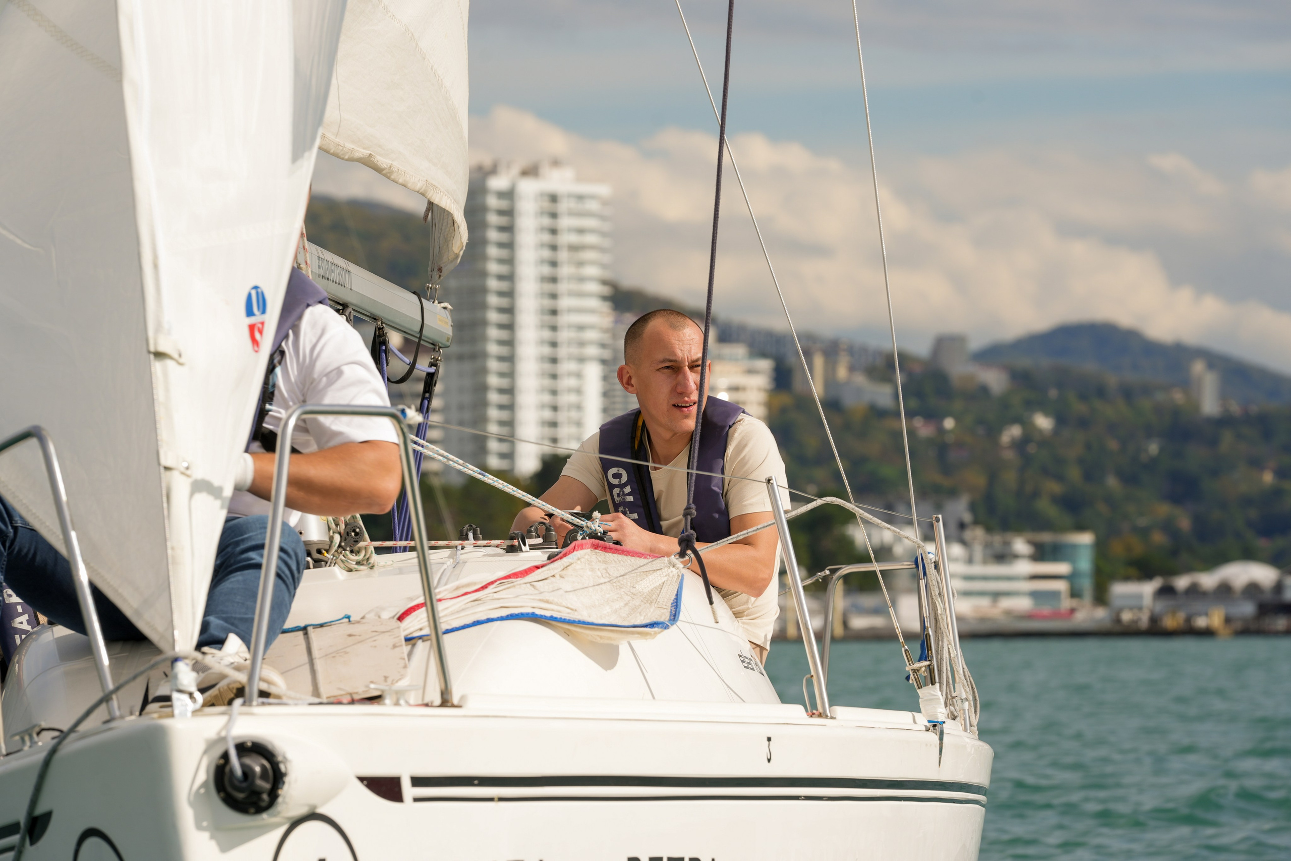 Яхтенная регата для компании Агрегатка. Репортажный фотограф в Красной Поляне и Сочи Павлюченко Екатерина