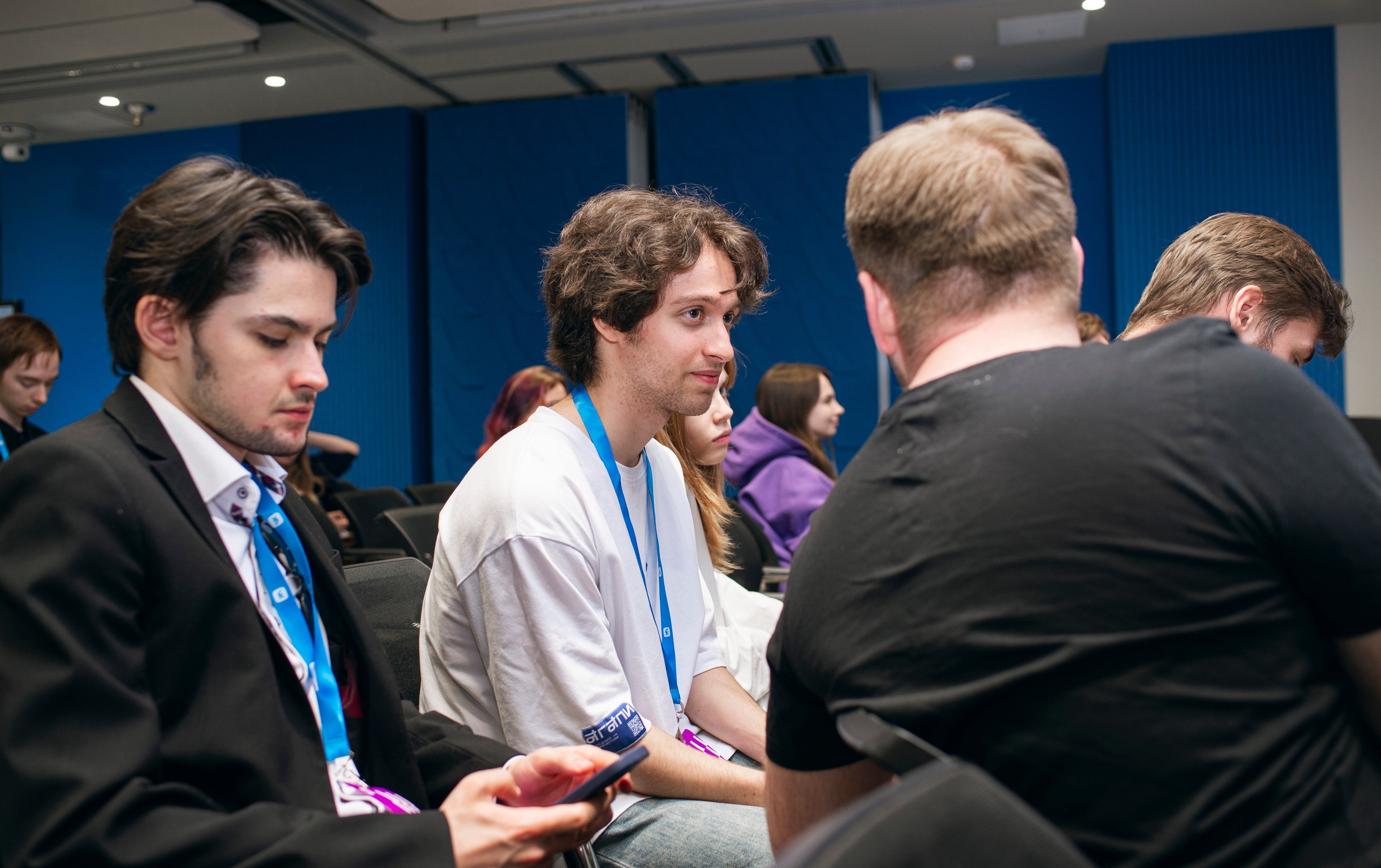 Защита проектов в ВК. Фотограф в Москве Алейникова Евгения