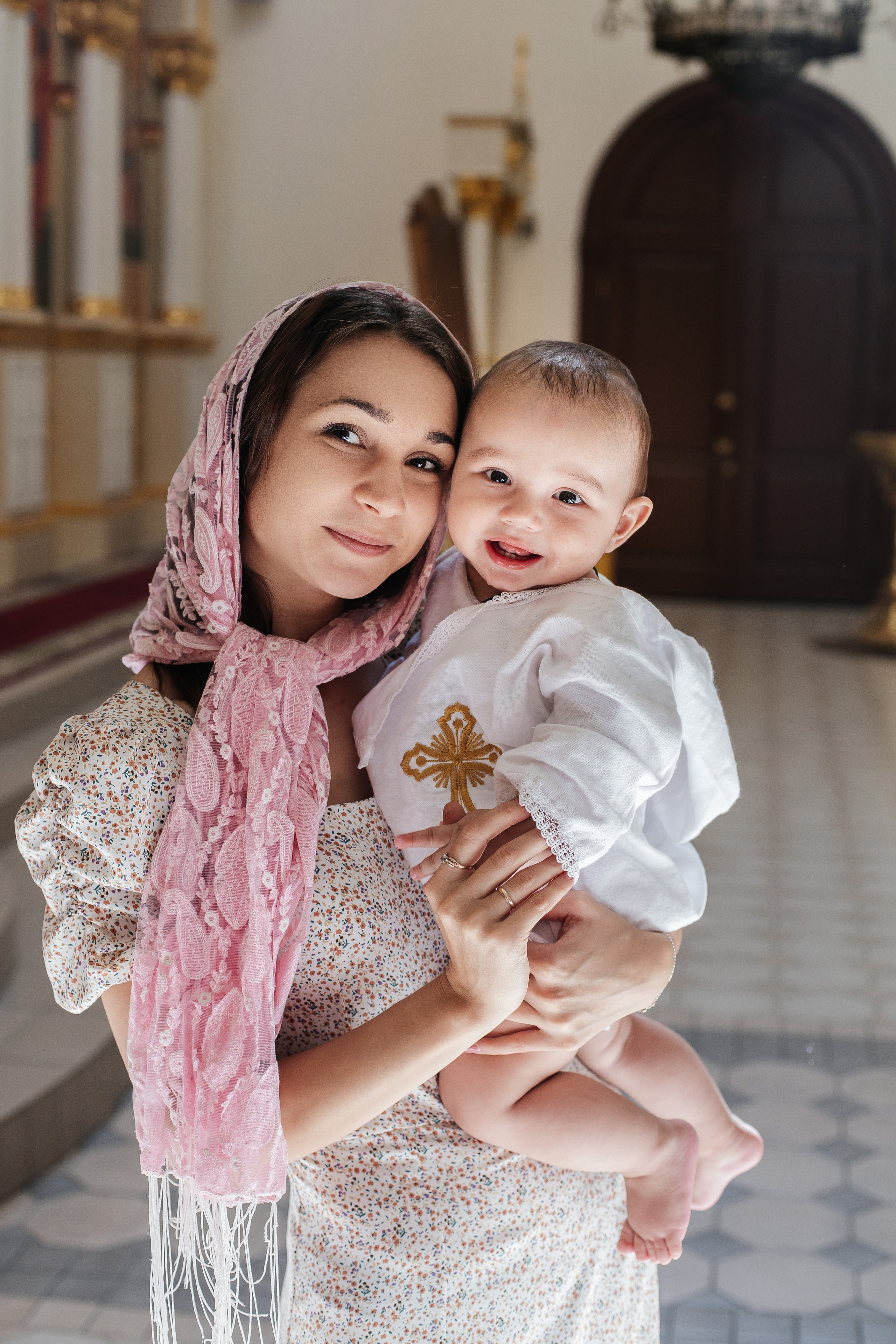 Святое Таинство крещения ⛪. Семейный фотограф в Саратове Элоиза Ляпина