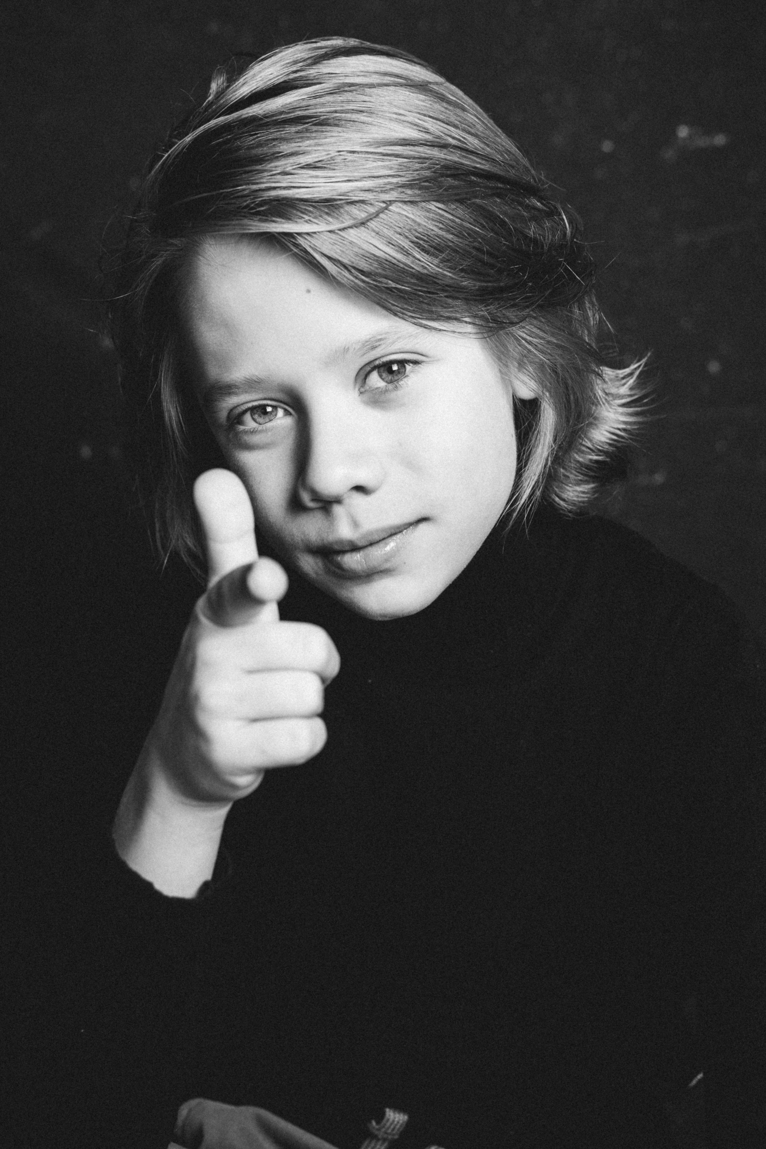 ГЛЕБ. Я фотограф из Москвы к Вашим услугам