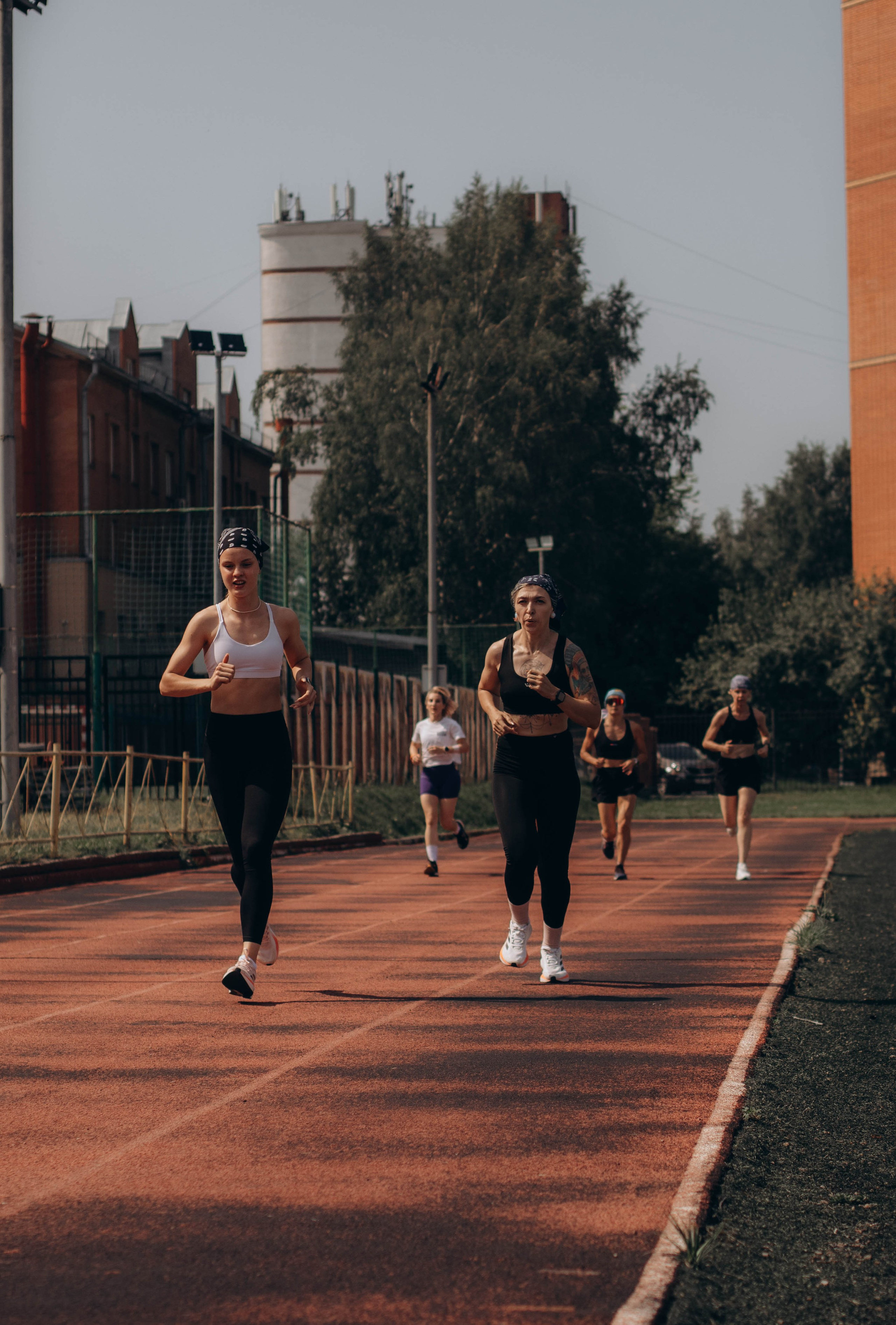 Фитнес Гонка CROSSBOXKONTORA Старт ЖЖ. VLADA KACHANINA. Беговой фотограф видеограф