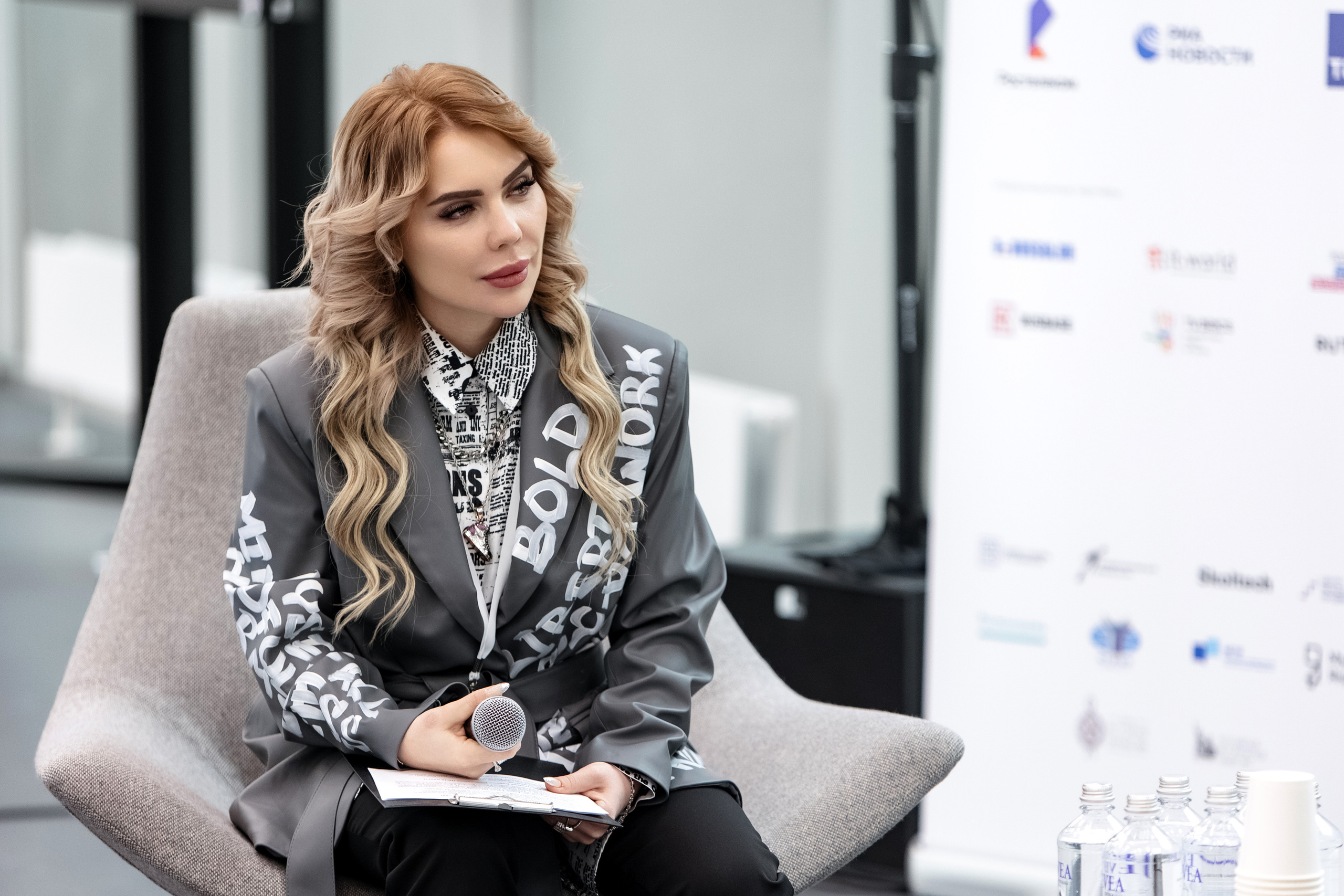 Youth RIGF. Сколково (1). Свадебный репортажный фотограф в Москве