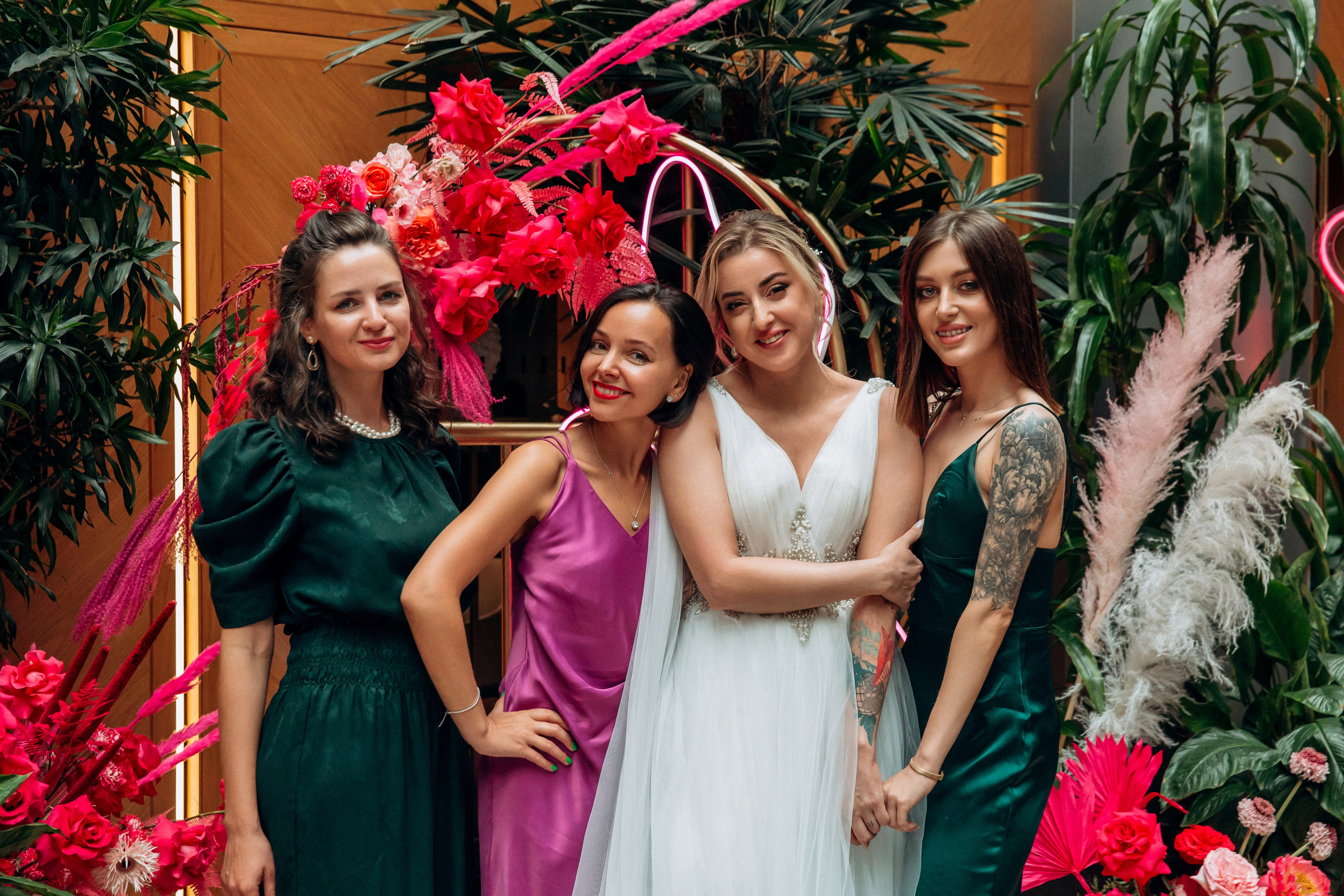 Неоновая свадьба. Свадебный фотограф в Санкт-Петербурге Вика Стукачева