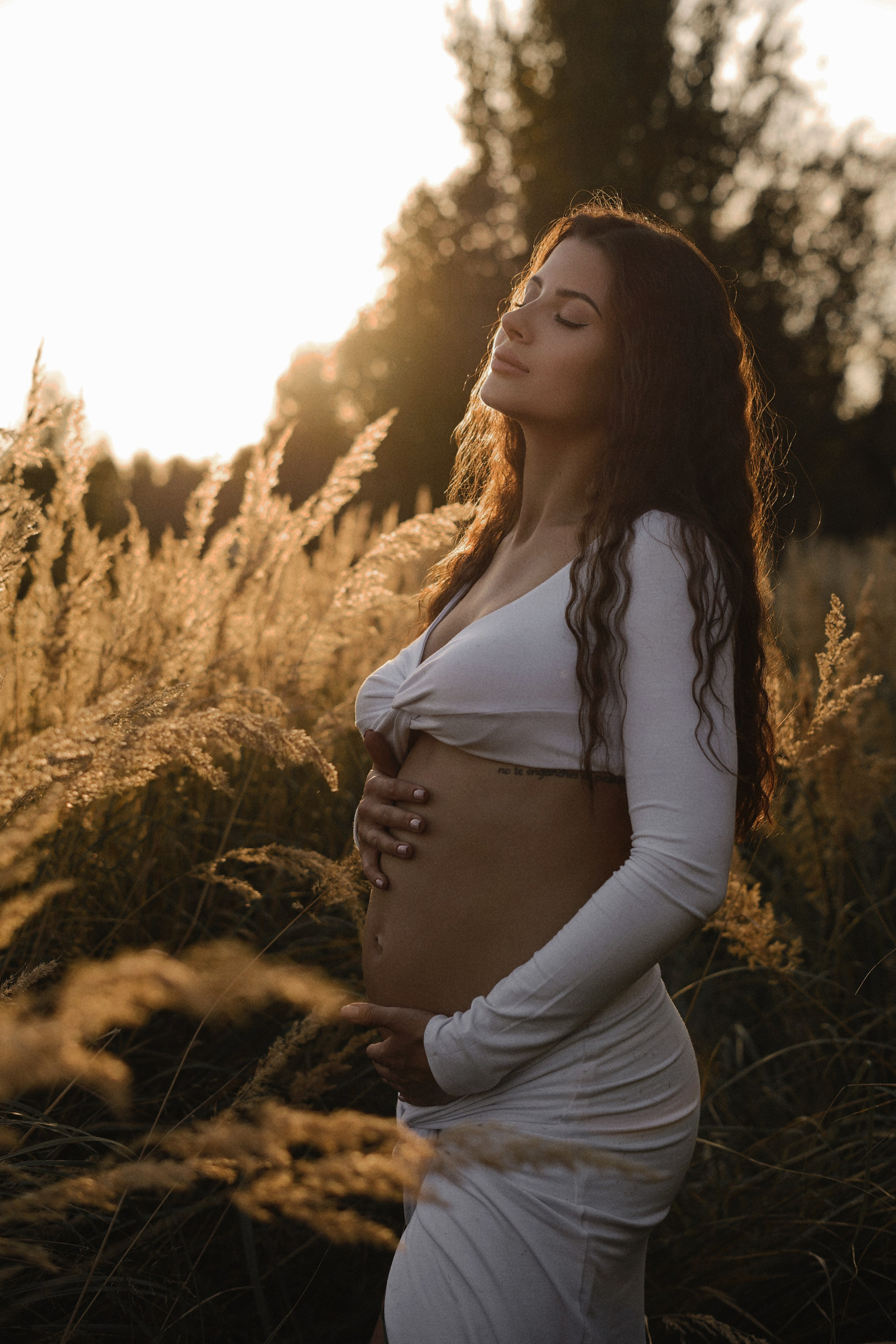 Беременность. Стильный фотограф и видеограф в Москве и Троицке