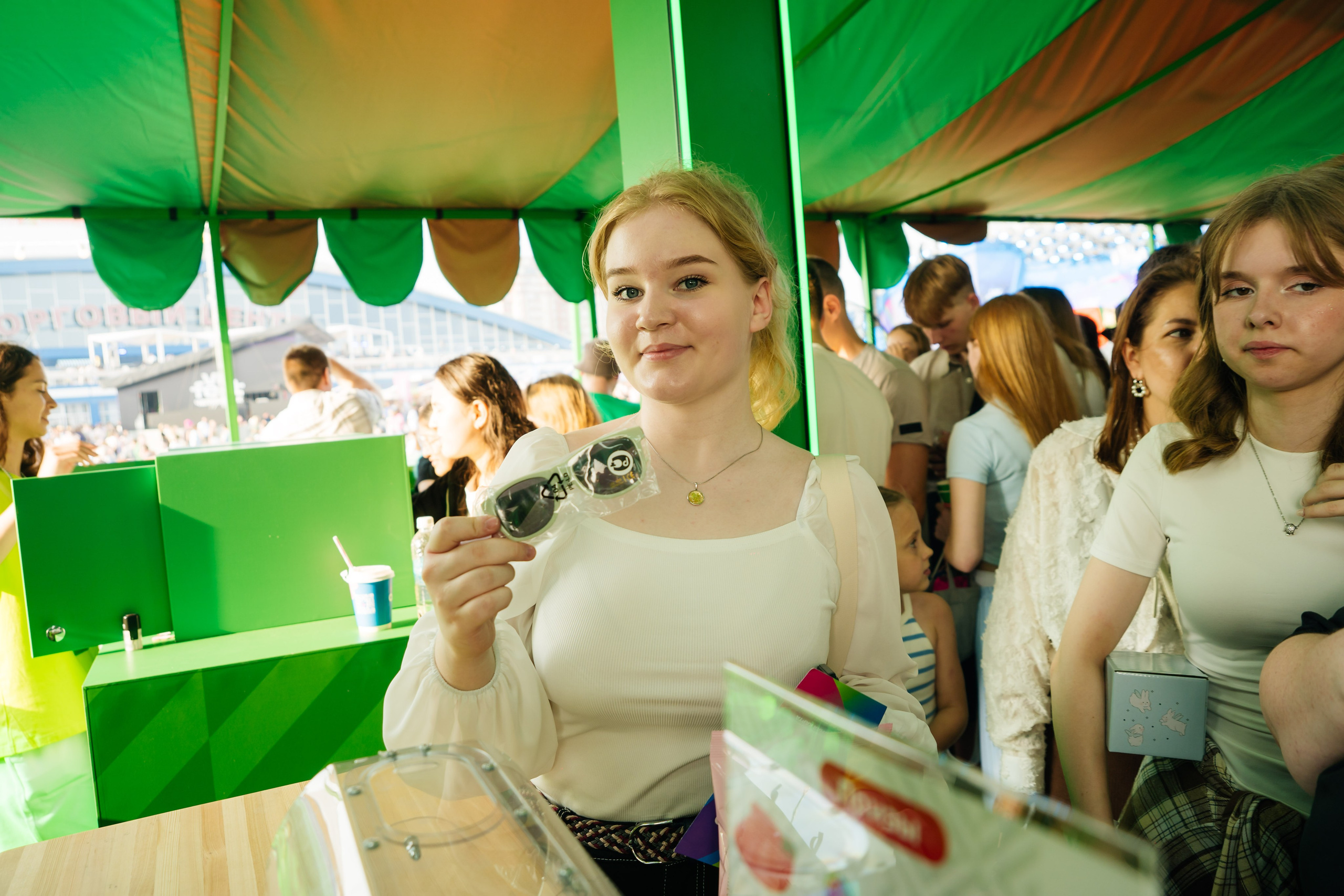 Пятерочка на VK фесте. Видеограф и Фотограф в Челябинске Ксения и Владимир Рюмины