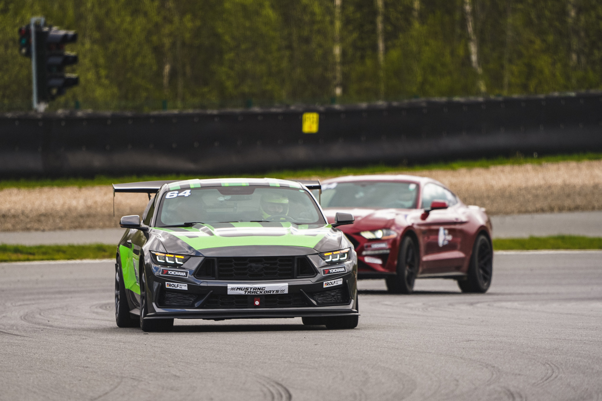 Mustang track days. Автомобильный фотограф Шакая Кирилл