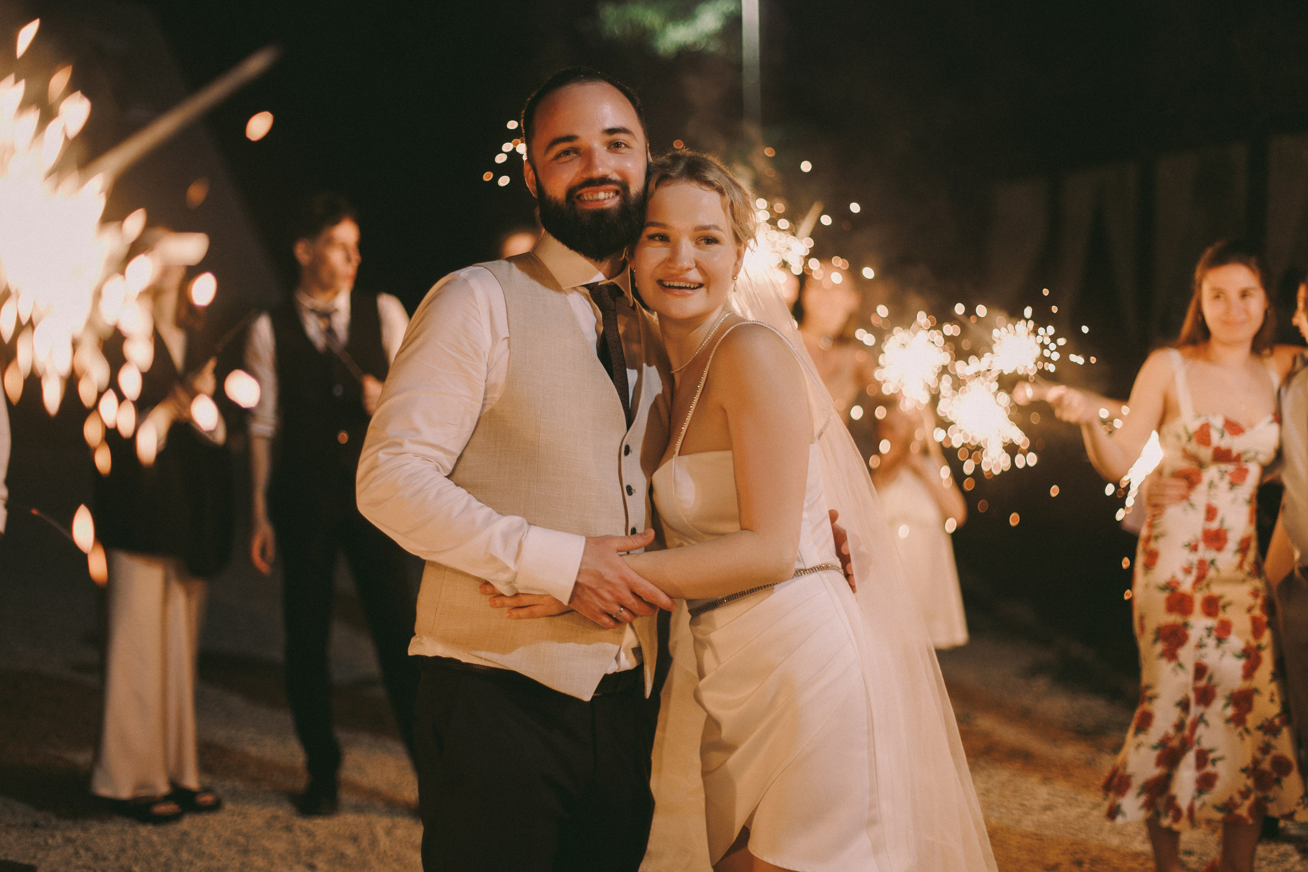 Свадьба в летний день с прогулкой в парке и свадебным ужином в загородной клубе. Свадебный, репортажный и портретный фотограф Сочи, Краснодар. Александра Зайцева