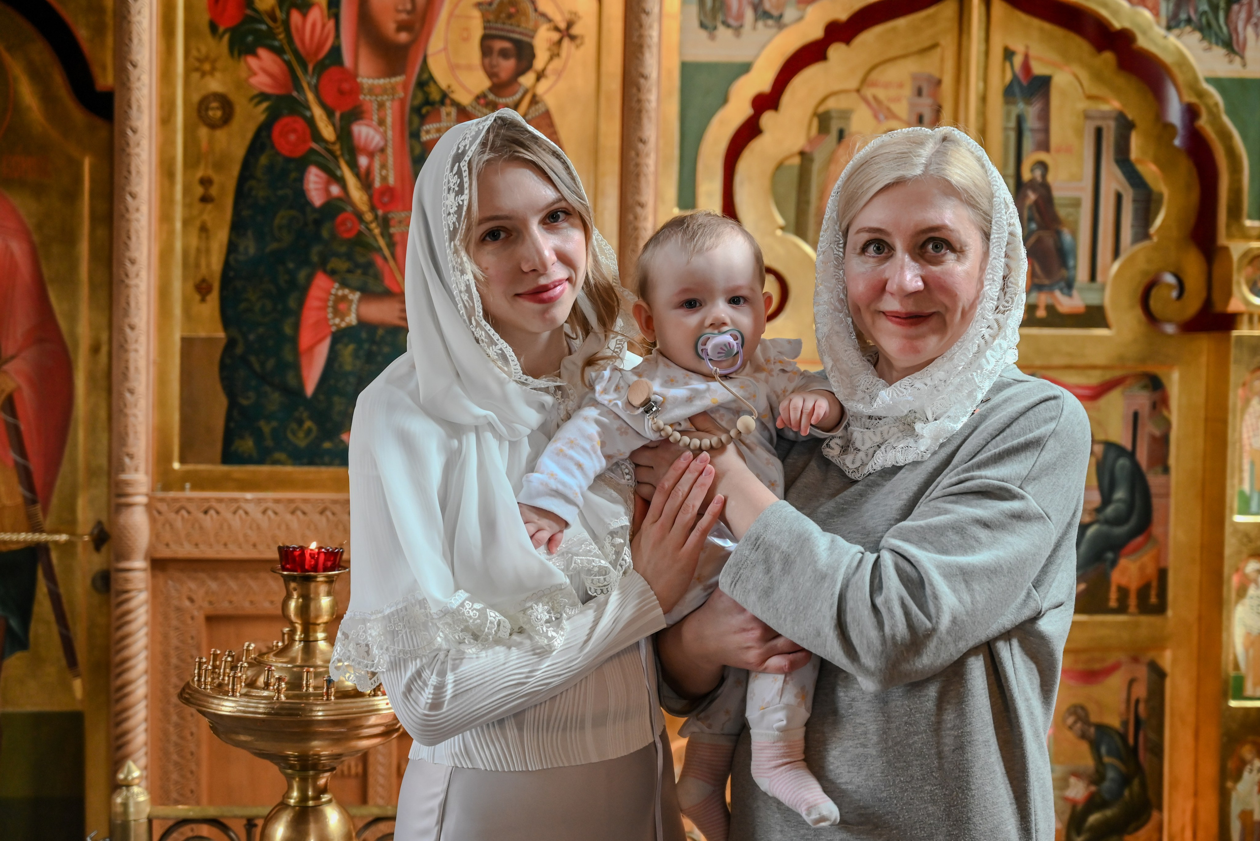 Церковь иконы Божией Матери неувядаемый цвет в Московском. Семейный и детский фотограф Москва