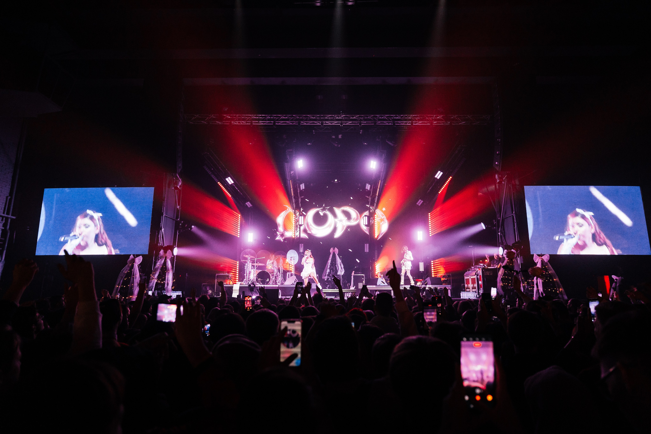 ДОРА В КЛУБЕ 1930 07-08.01.24. Концертный и репортажный фотограф в Москве и Санкт-Петербурге Мария