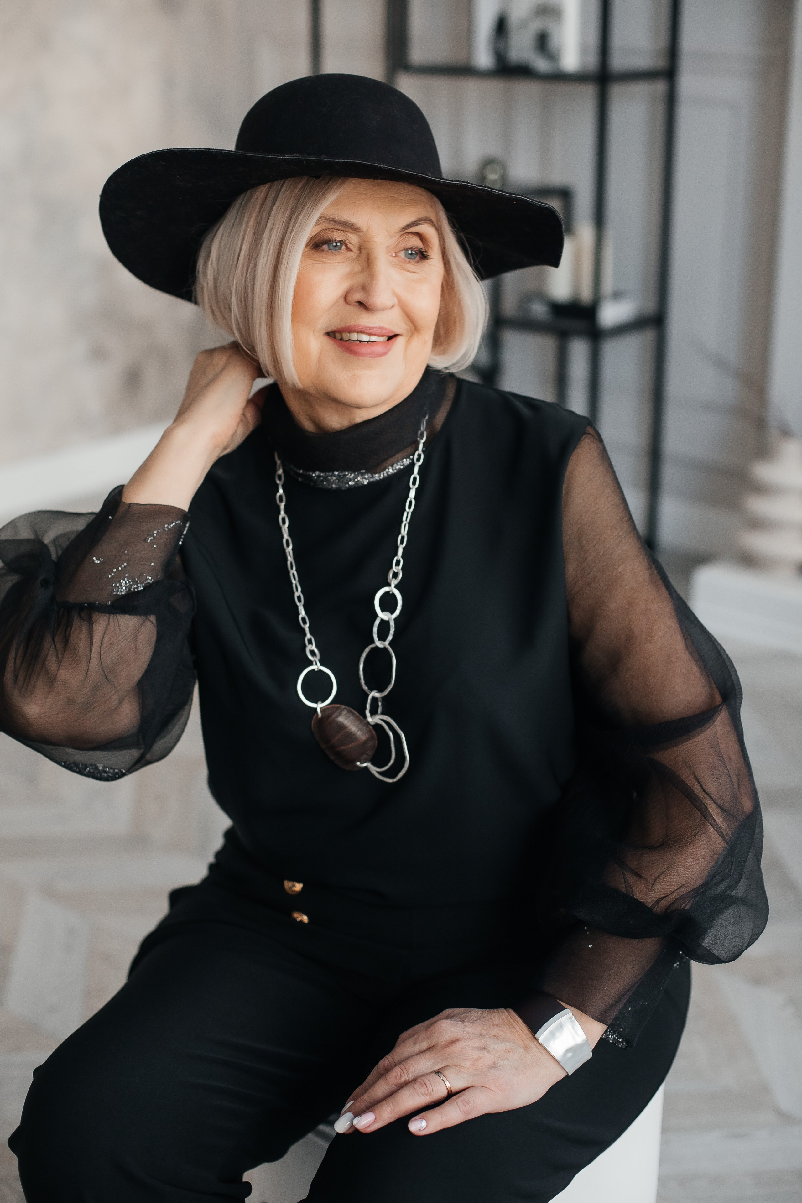 Классический портрет возрастной. Креативный и женский Фотограф Омске Наталья Лебедева