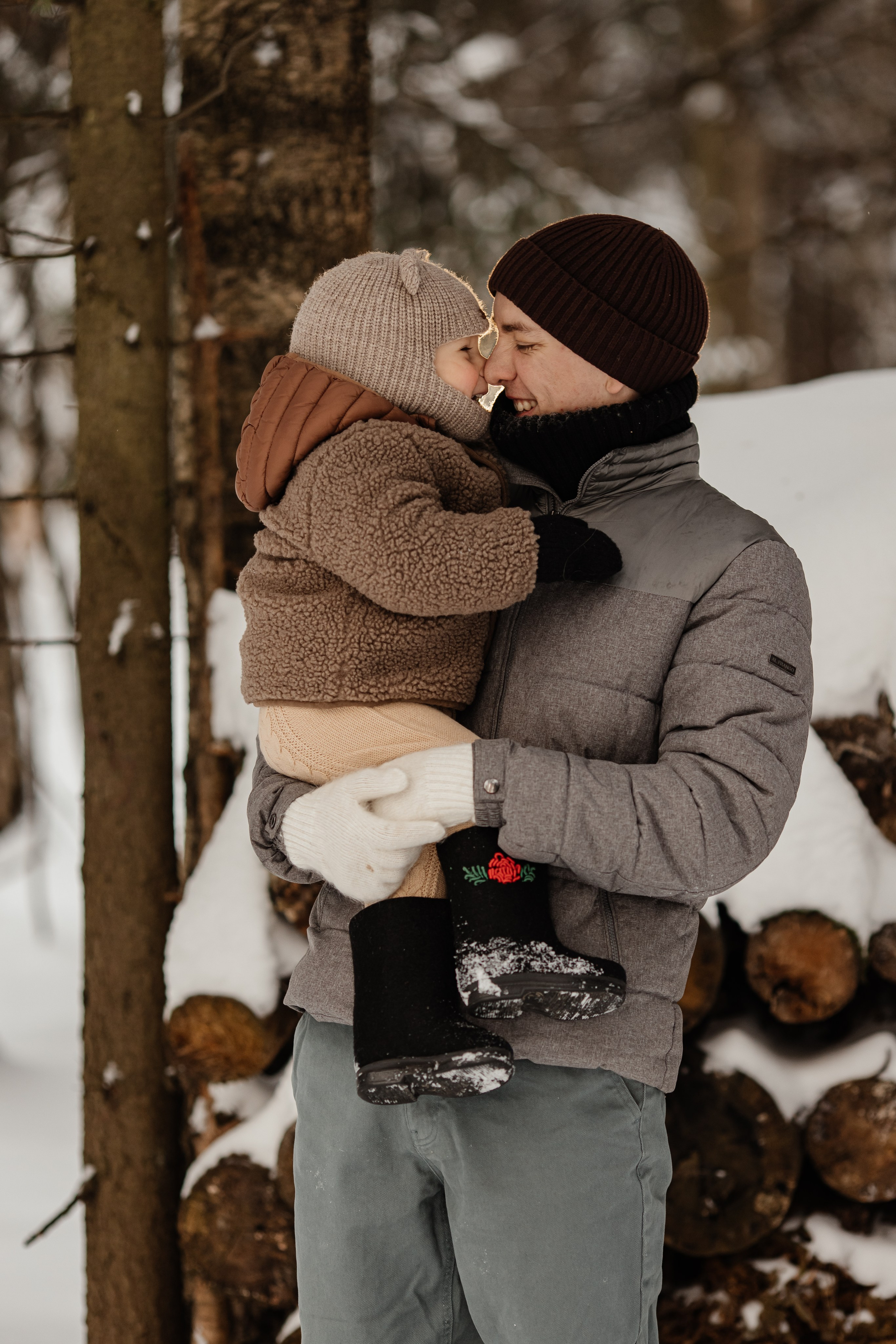 Зимние семейние фотосессии в лесу. Анна Блохина Фотограф Звенигород Одинцово Истра Красногорск Москва