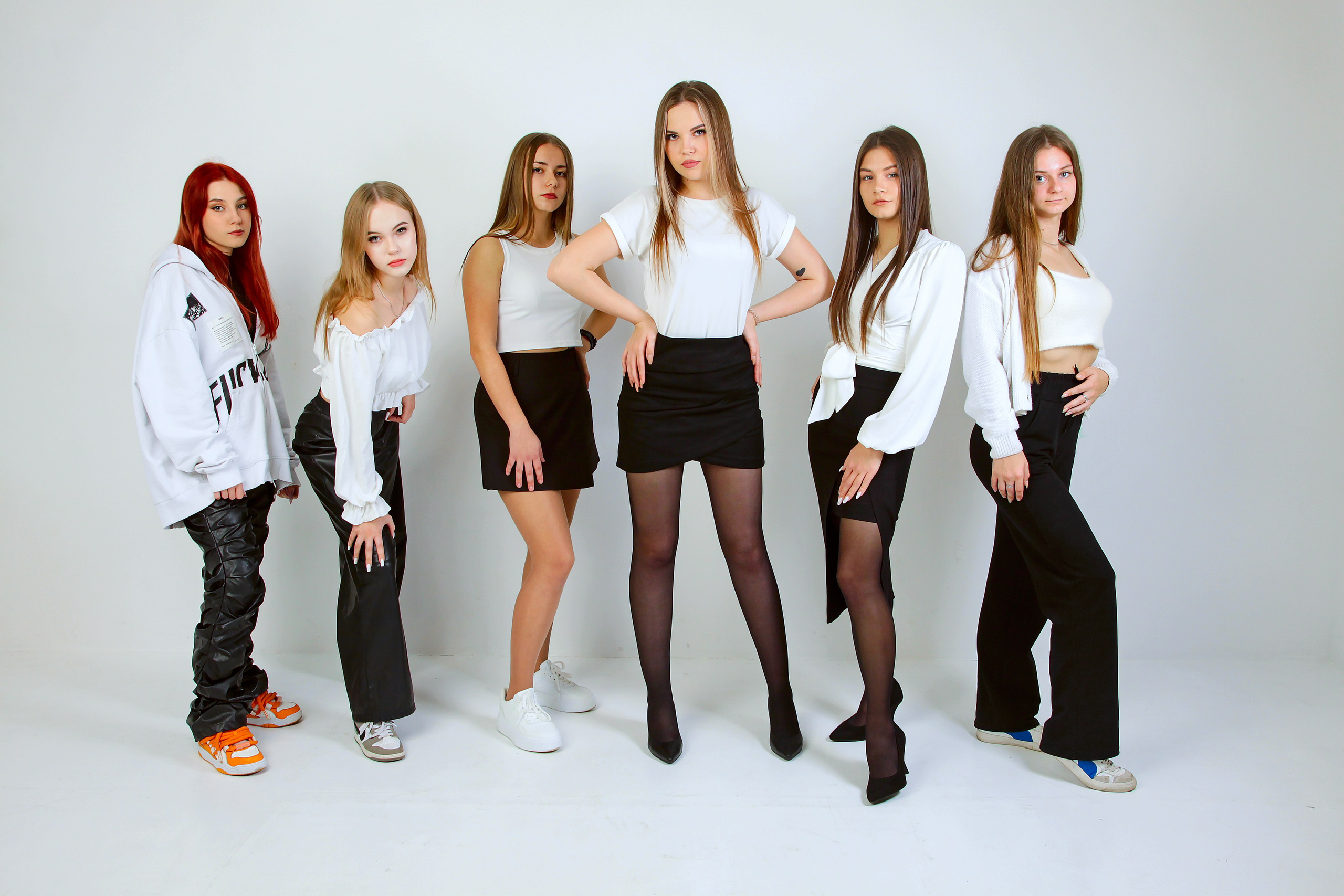 ФОТОСЕССИЯ ДЛЯ ВЫПУСКНИКОВ 35 ШКОЛЫ Г. ТАГАНРОГА. Выпускные альбомы в Таганроге и Ростовской Области