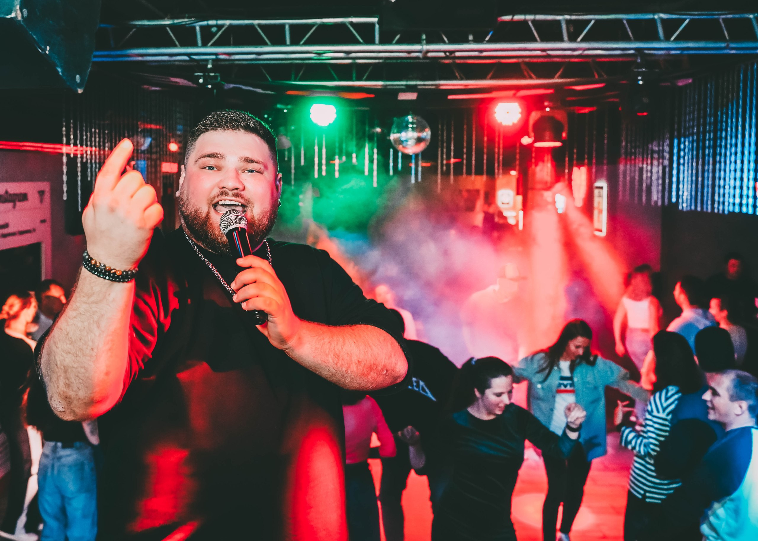 ONE BAR. NIGHT VISION ФОТОГРАФЫ И ВИДЕОГРАФЫ СПБ