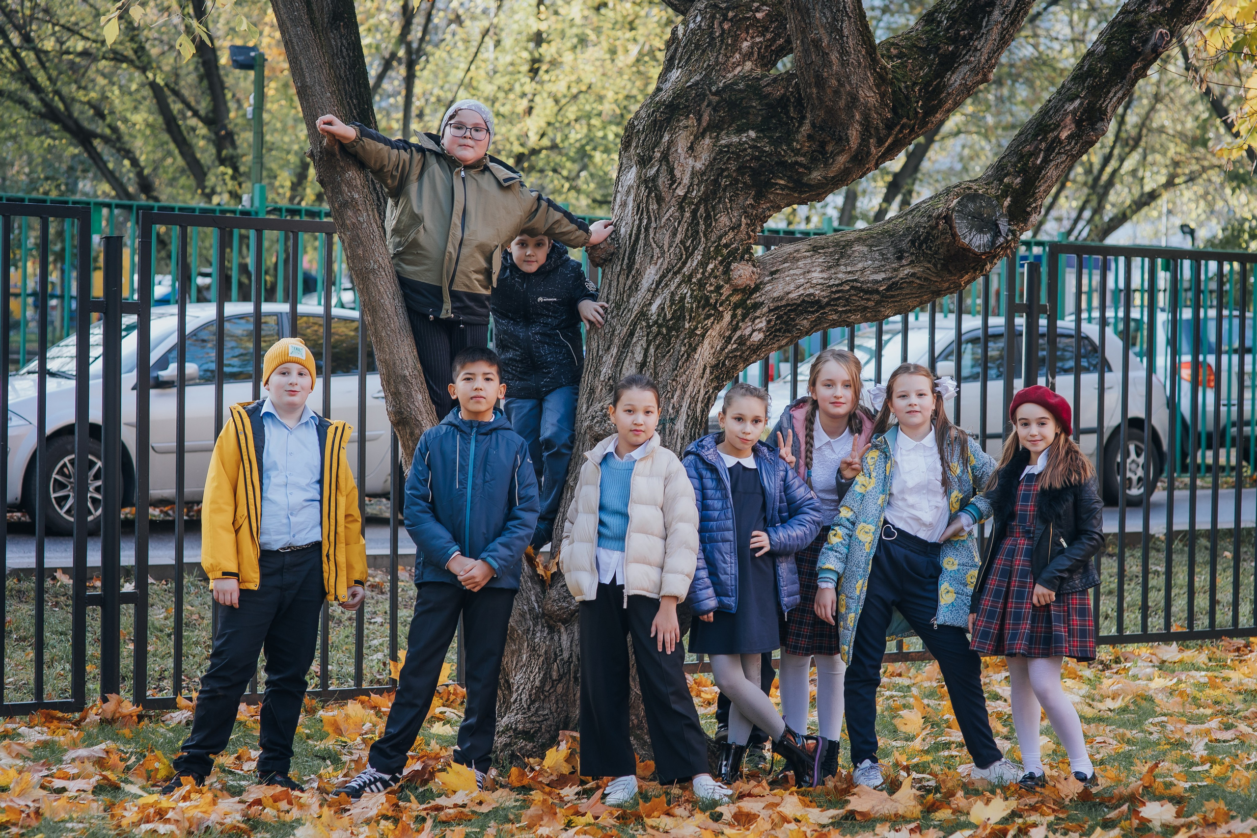 Осенняя съемка 4 класса для Выпускных альбомов. Семейный фотограф в Москве Наталья Чуб, заказать Фотокнигу