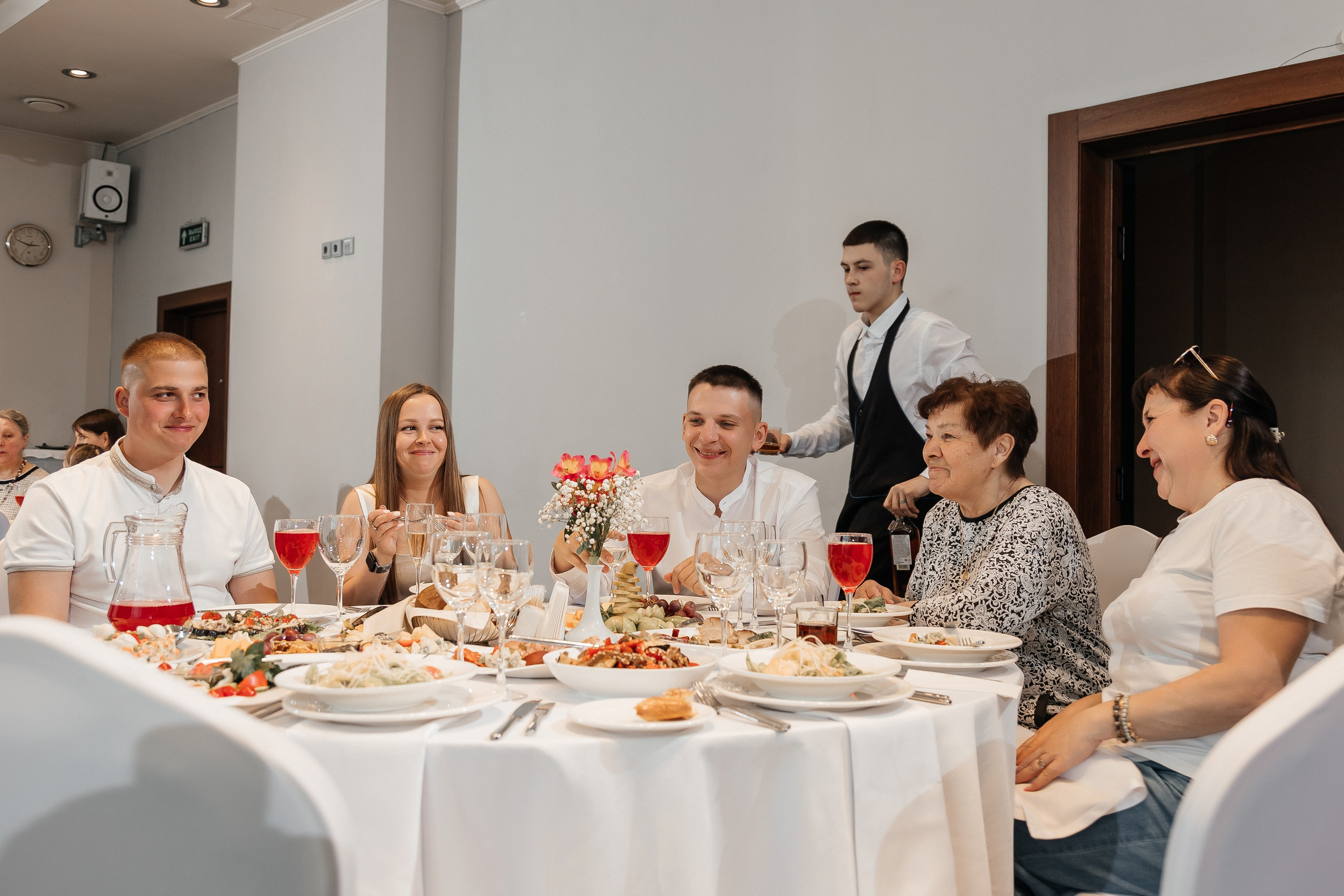 Сергей и Дарья/2024. Свадебный и семейный фотограф в Екатеринбурге