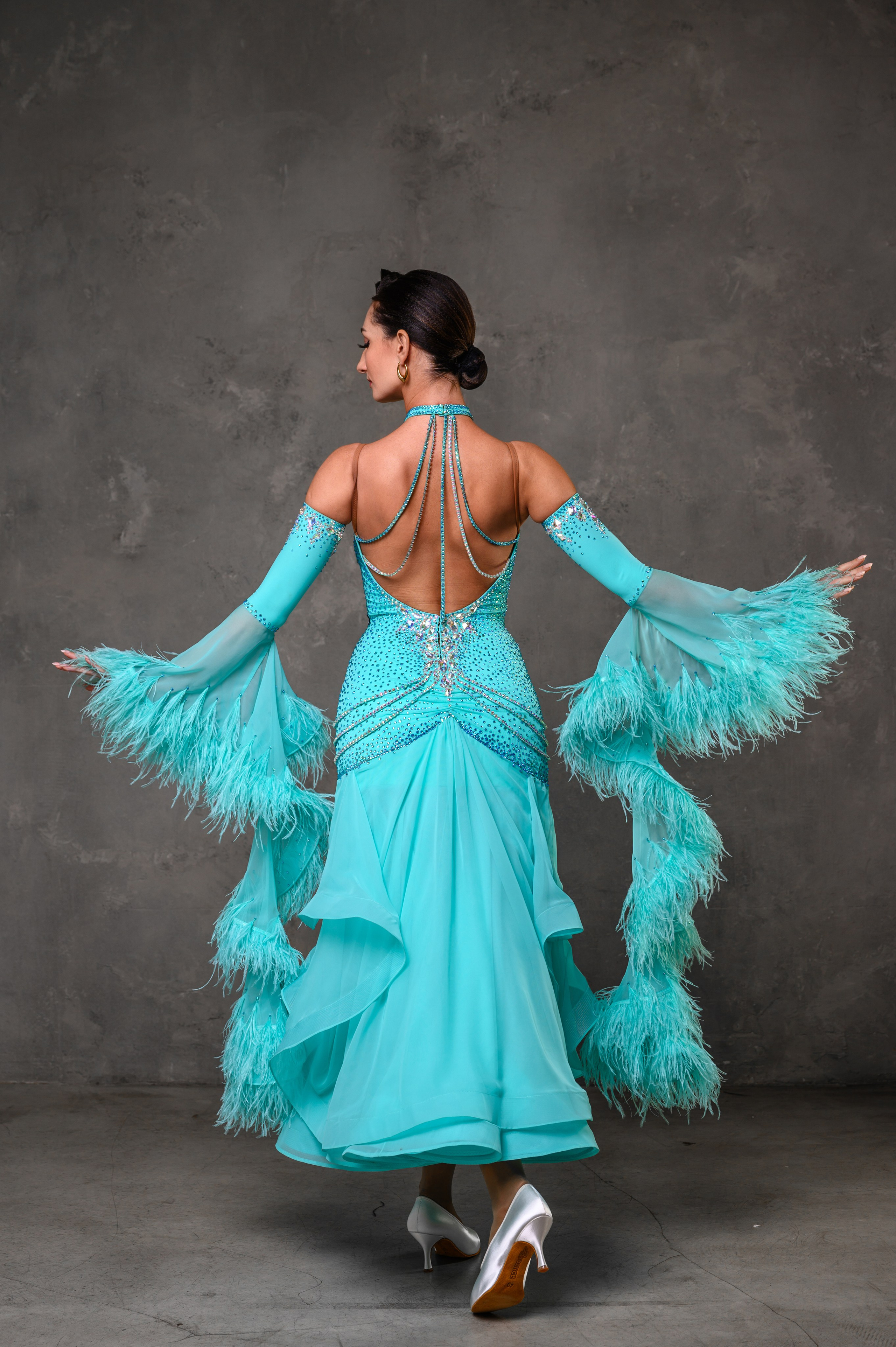 Студийная танцевальная съемка. Фотограф Светозар Андреев