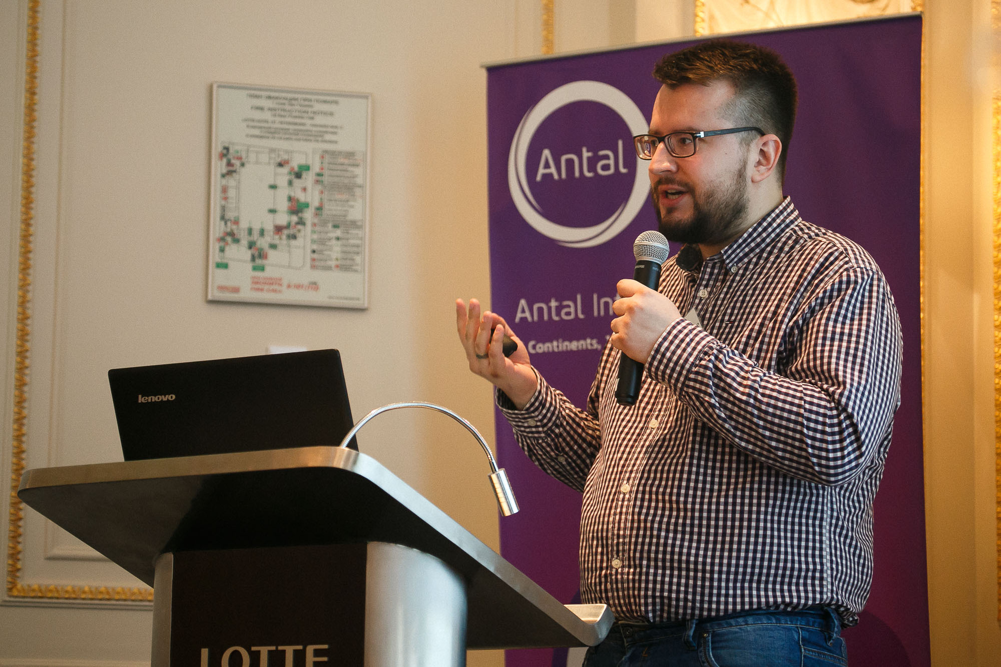 Бизнес-завтрак в «Lotte». Рабочая сторона — бизнес портрет и репортаж в Санкт-Петербурге