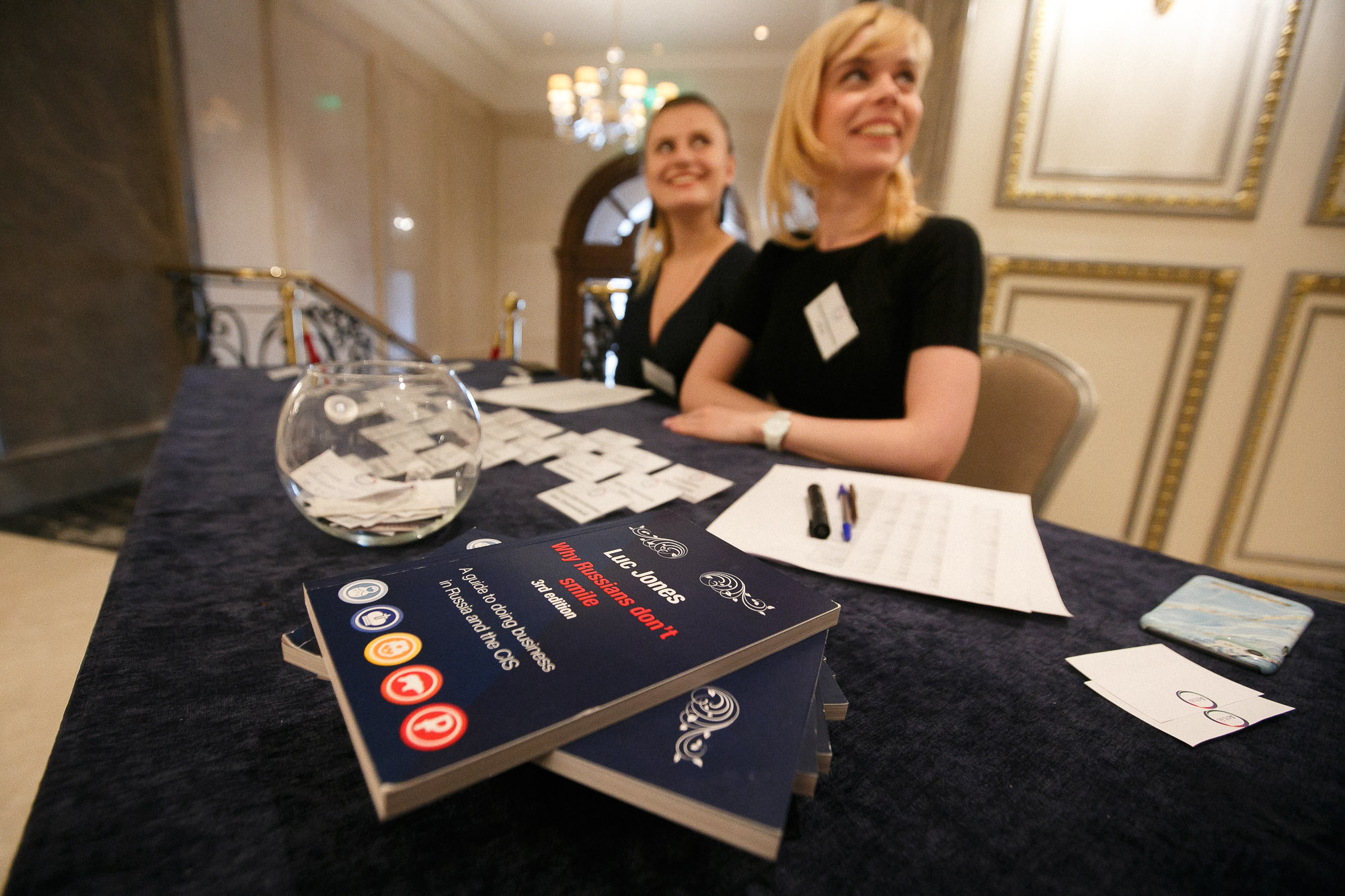 Бизнес-завтрак в «Lotte». Рабочая сторона — бизнес портрет и репортаж в Санкт-Петербурге