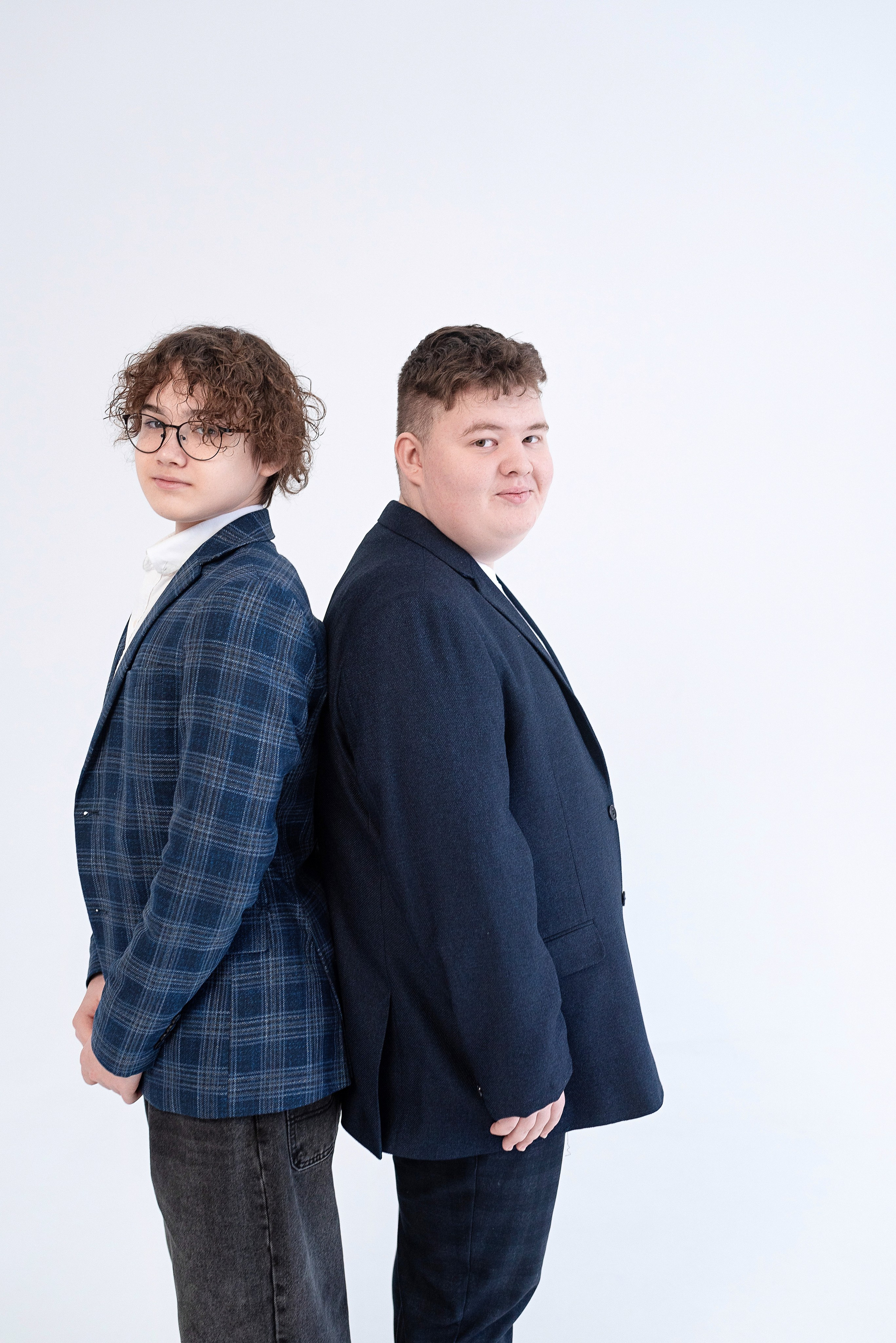 9 класс на циклораме. Детский и семейный фотограф в Сургуте и Нефтеюганске Анна Старцева