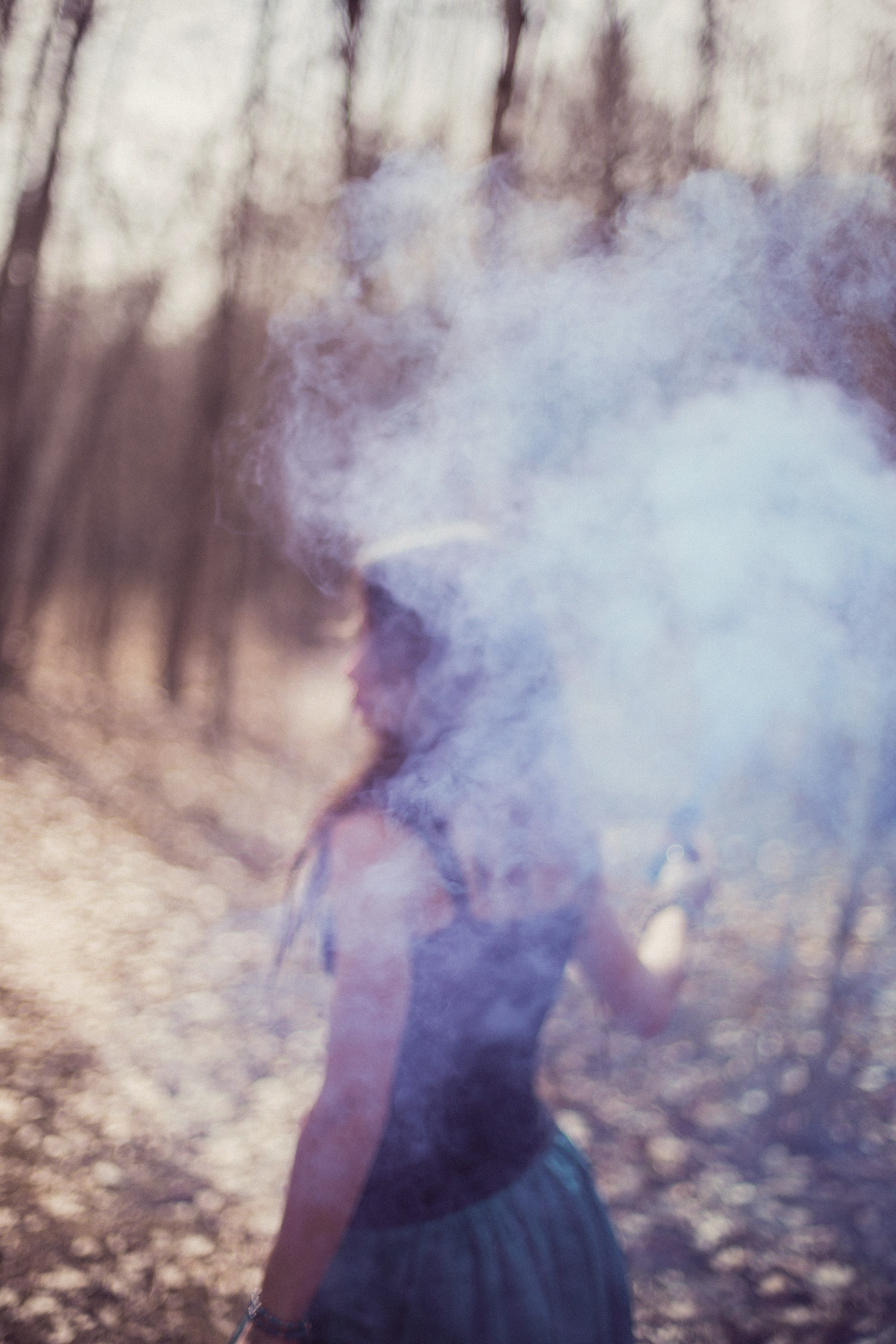 Ксения / лес / Алматы. Фотограф Наталья Гончарова. Снимаю живые портреты в Алматы