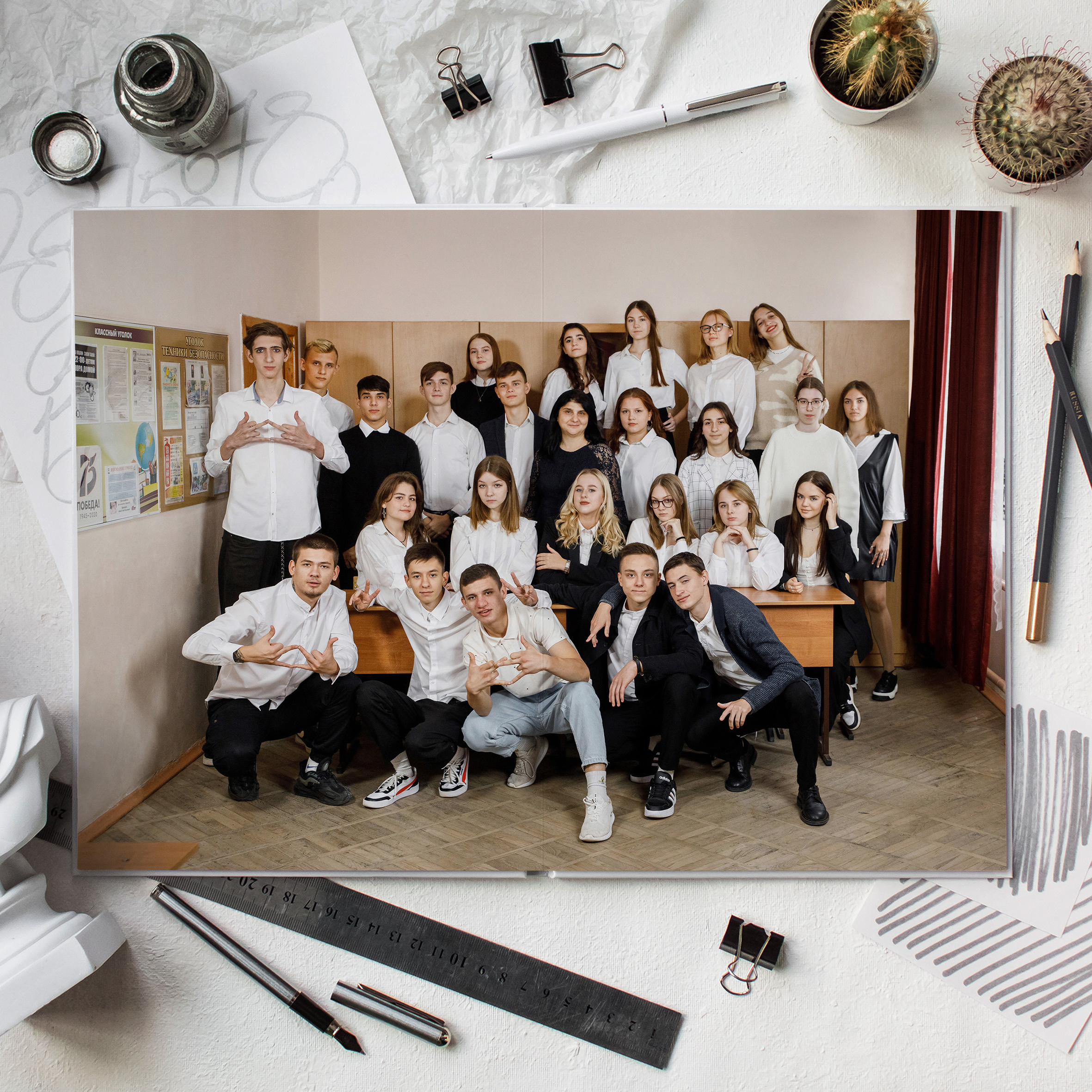 Выпускные альбомы. Фотограф Андрей Баксов