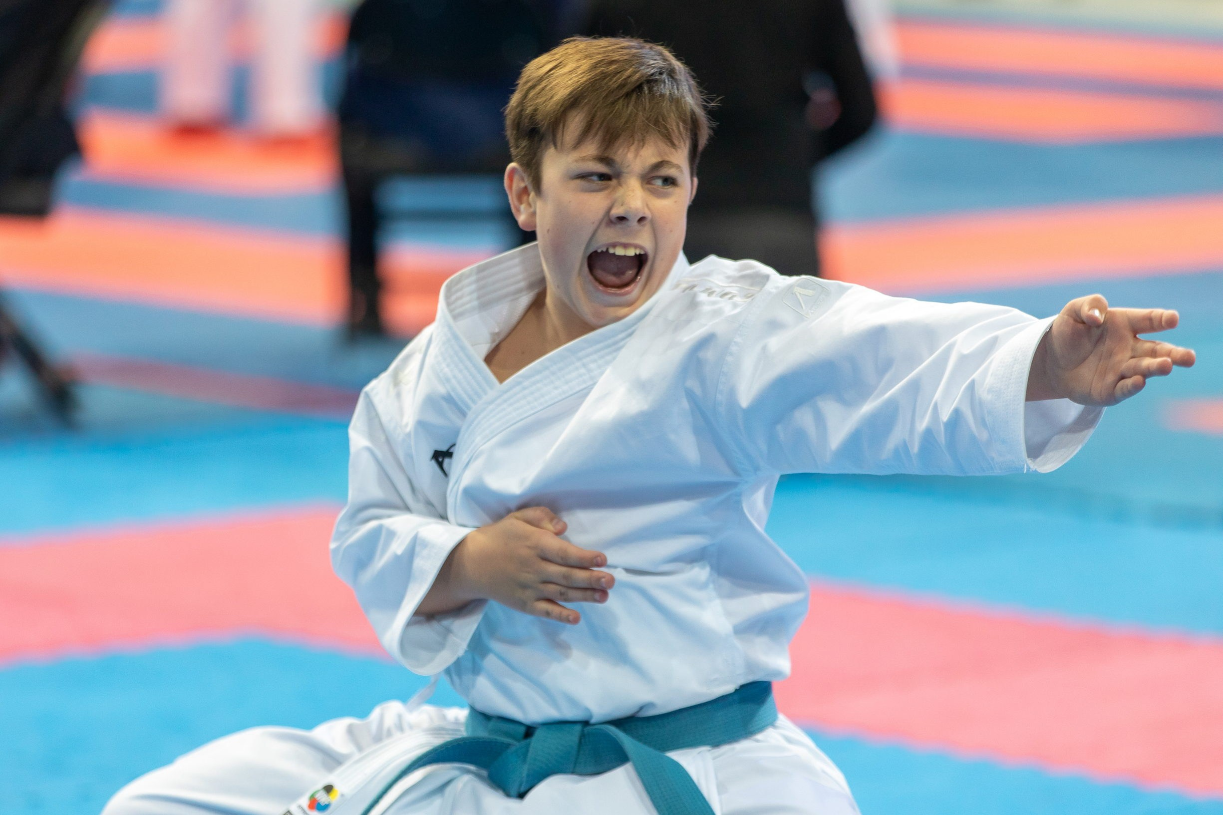 спортивная фотография, карате, юнный каратист