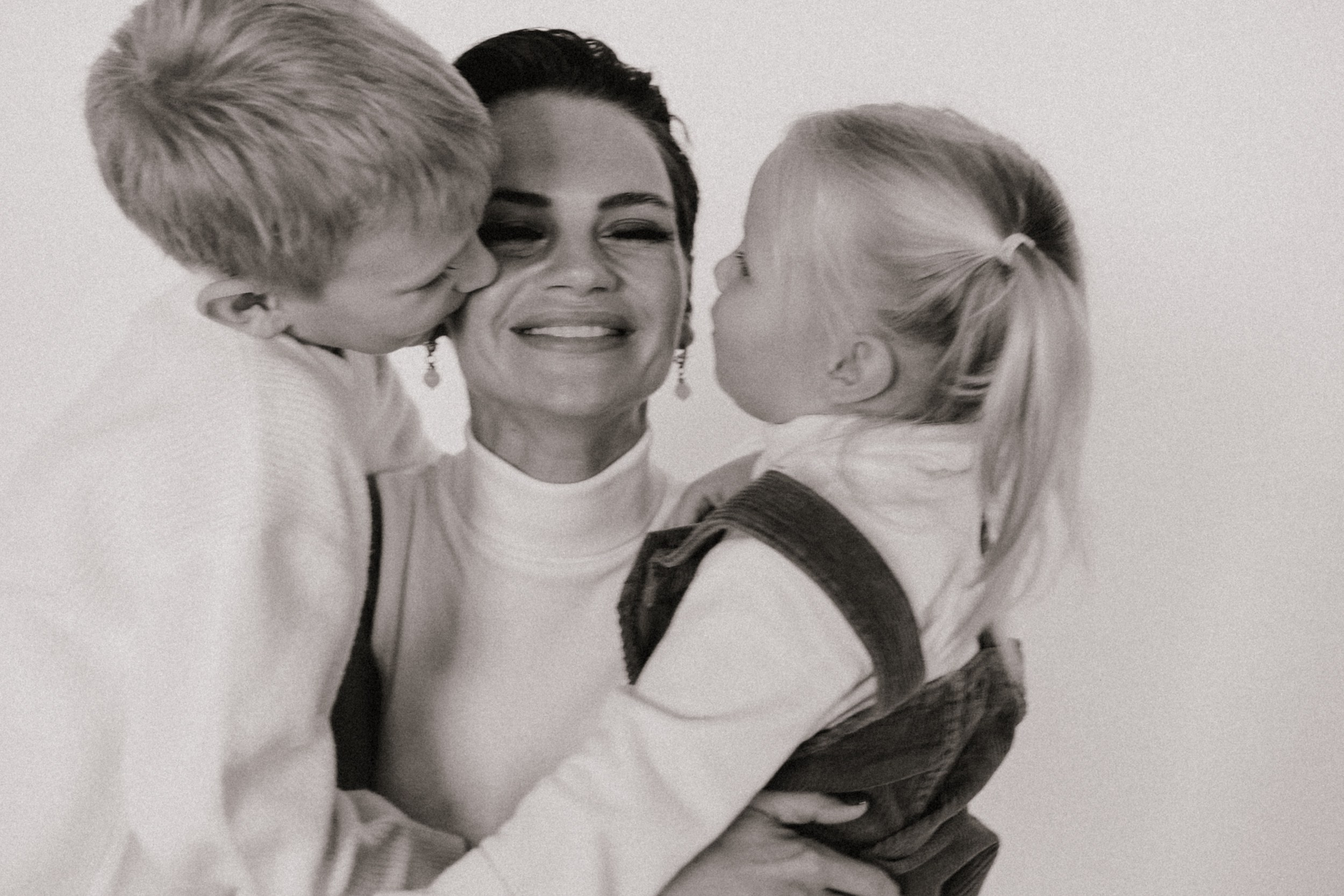 Юля, Лёва и Ева. Семейный фотограф Москва