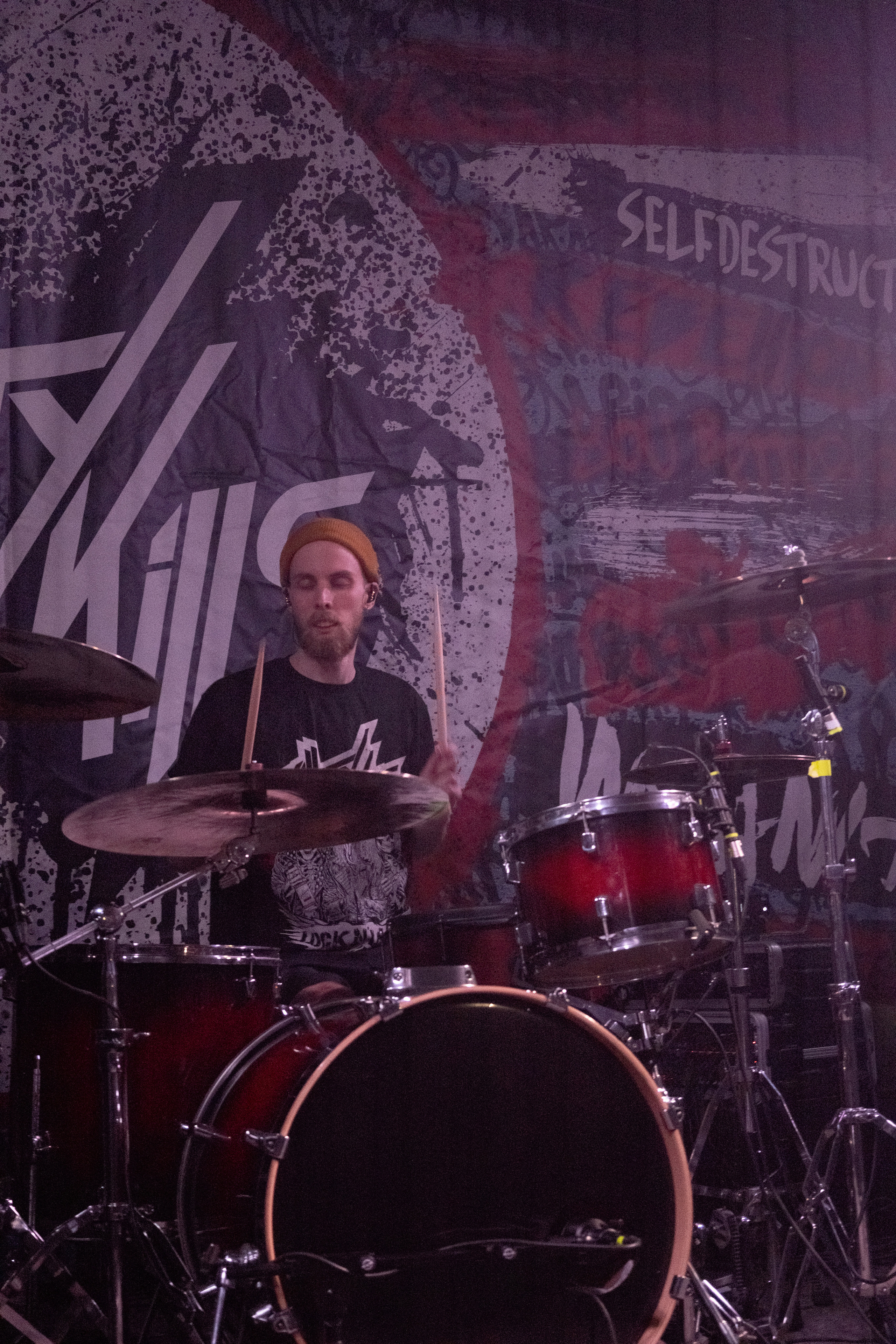 11.05 — Kill City Kills — Сердце (СПб). Репортажный фотограф в Санкт-Петербурге Максим Варбулайнен