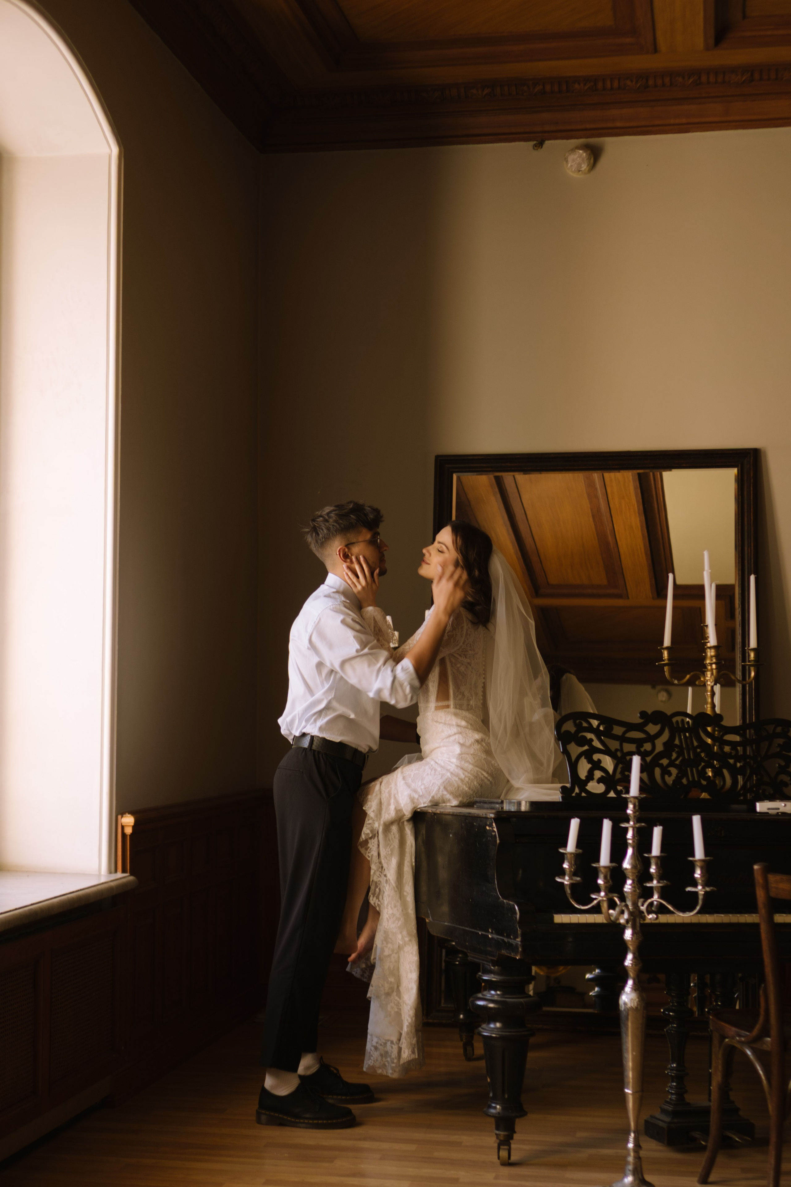 СЪЁМКИ В ПЕРВОМ ДВОРЦЕ ПРОГУЛКА И СТУДИЯ. Профессиональный фотограф, Санкт-Петербург — Виктория Богомолова