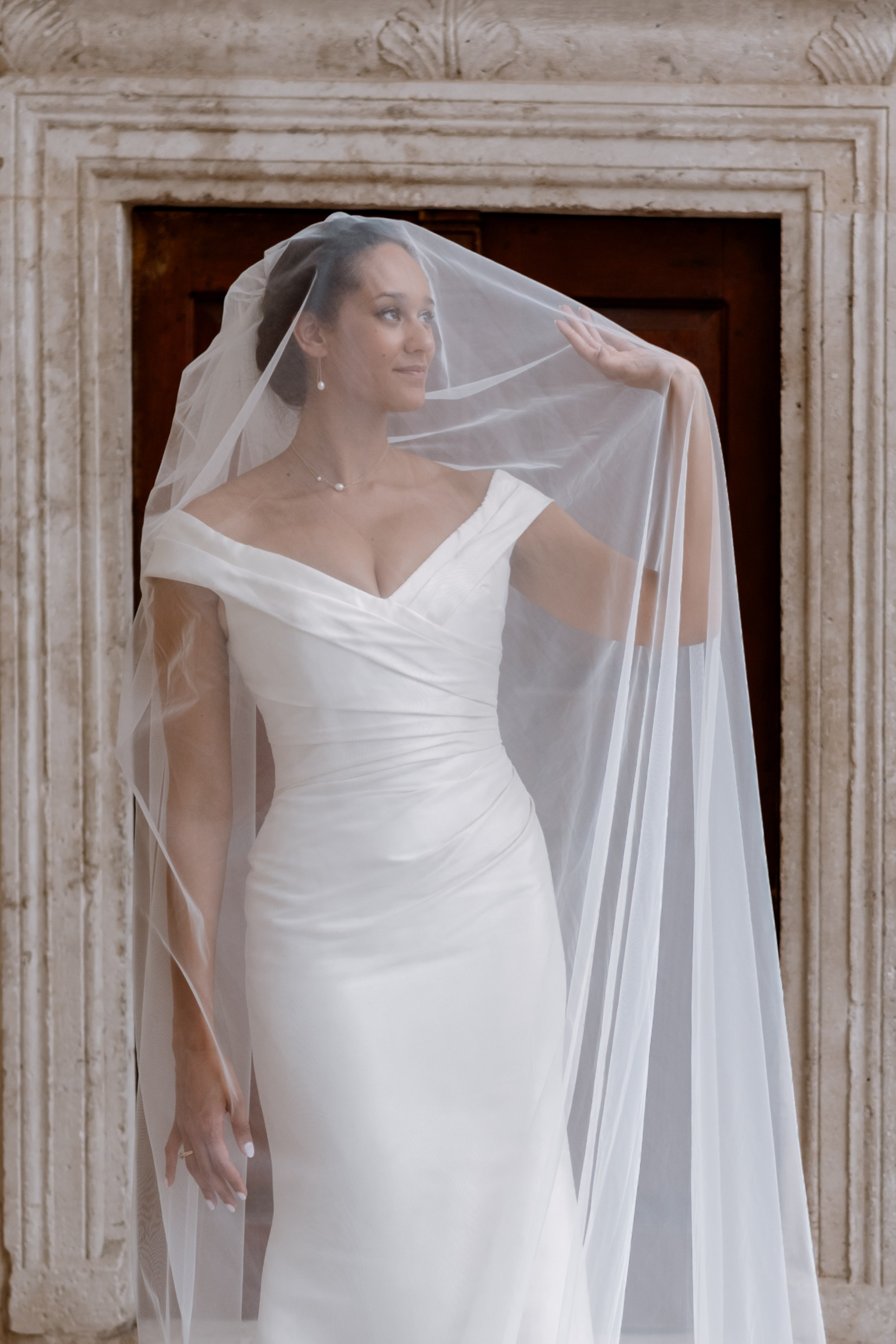 Viktor-Daniela. Elopement Wedding Photographer