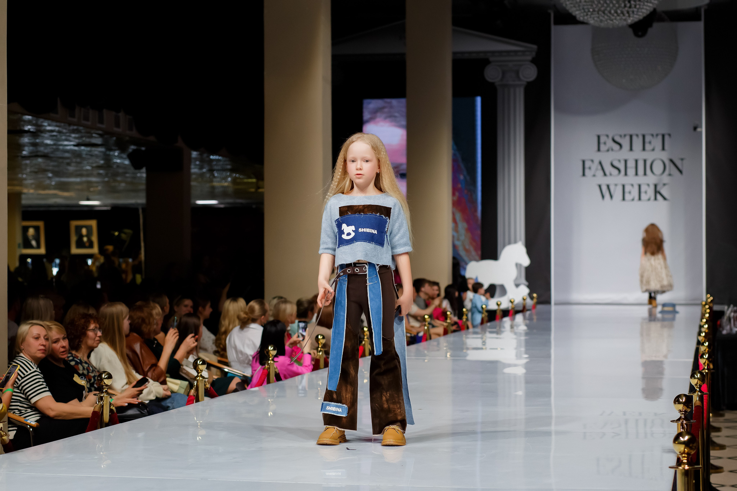 Показ дизайнера Надежды Шибиной на Estet Fashion Week. Фотограф в Подольске — Мария Бучнева