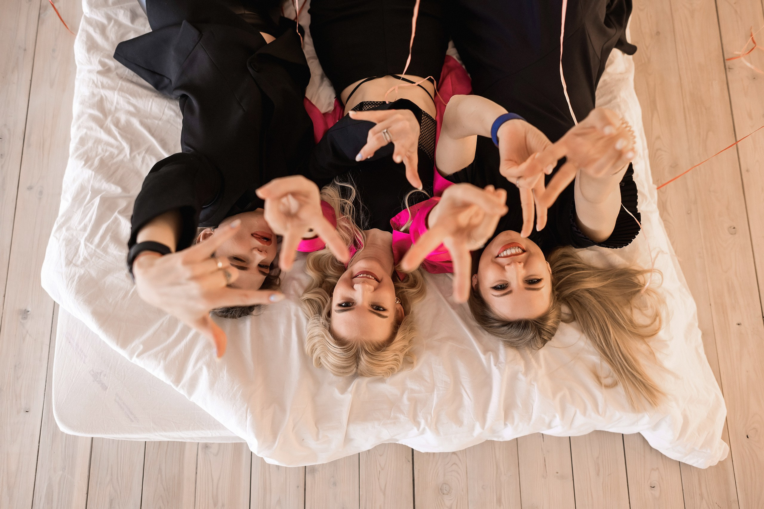 Фотограф на девичник в Красноярске: фотосессия для подруг. 📸 Свадебный и семейный фотограф в Красноярске Тихомиров Евгений | 17 лет опыта | 800+ свадеб