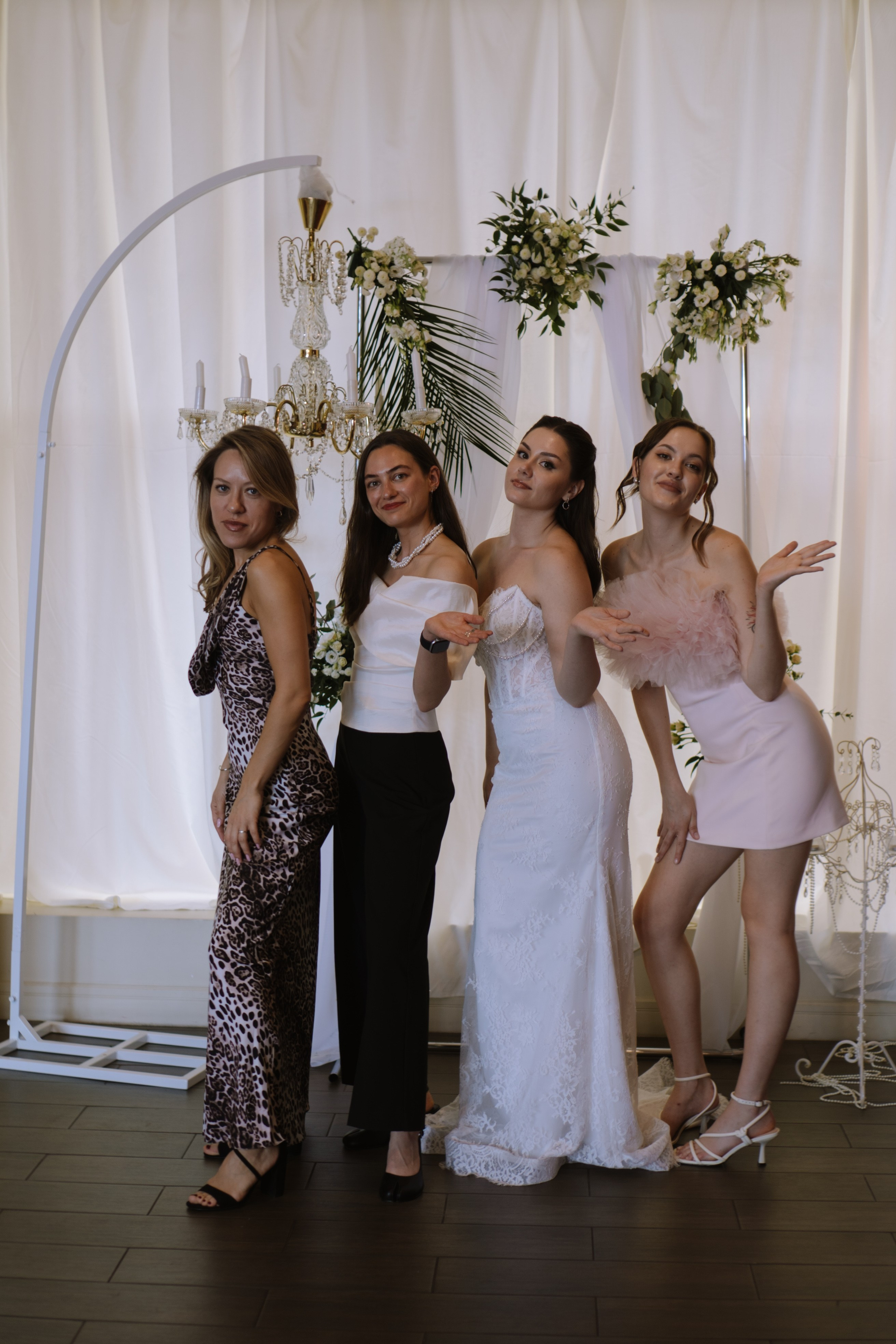 СВАДЕБНЫЙ БАНКЕТ НА ВЛАДИМИРСКОЙ В САНКТ-ПЕТЕРБУРГЕ (КАМЕРНАЯ СВАДЬБА). Профессиональный фотограф, Санкт-Петербург — Виктория Богомолова