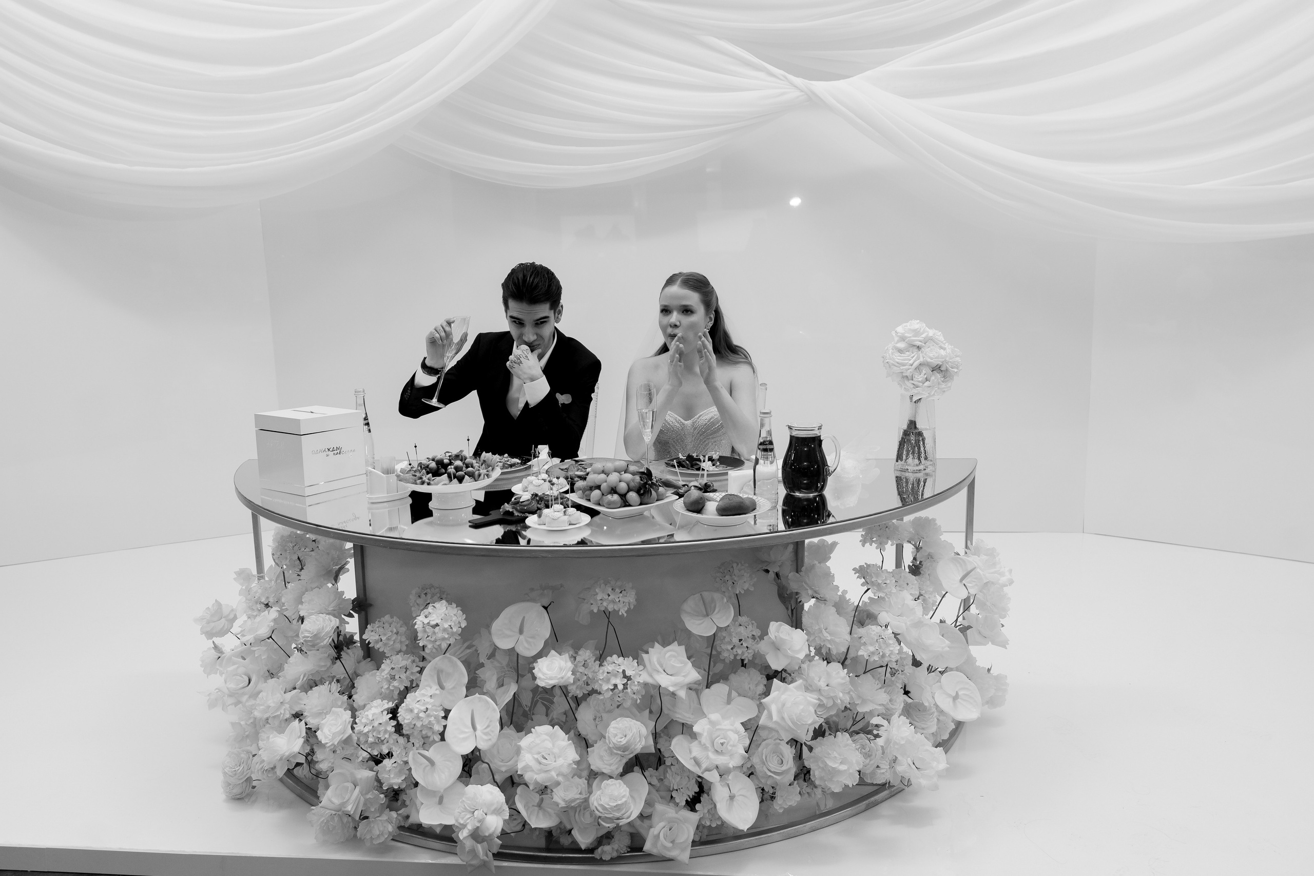 СЬЕМКА СВАДЕБНОГО БАНКЕТА (СНЯТО В СИБИРЕ В НИЖНЕВАРТОВСКЕ). Профессиональный фотограф, Санкт-Петербург — Виктория Богомолова