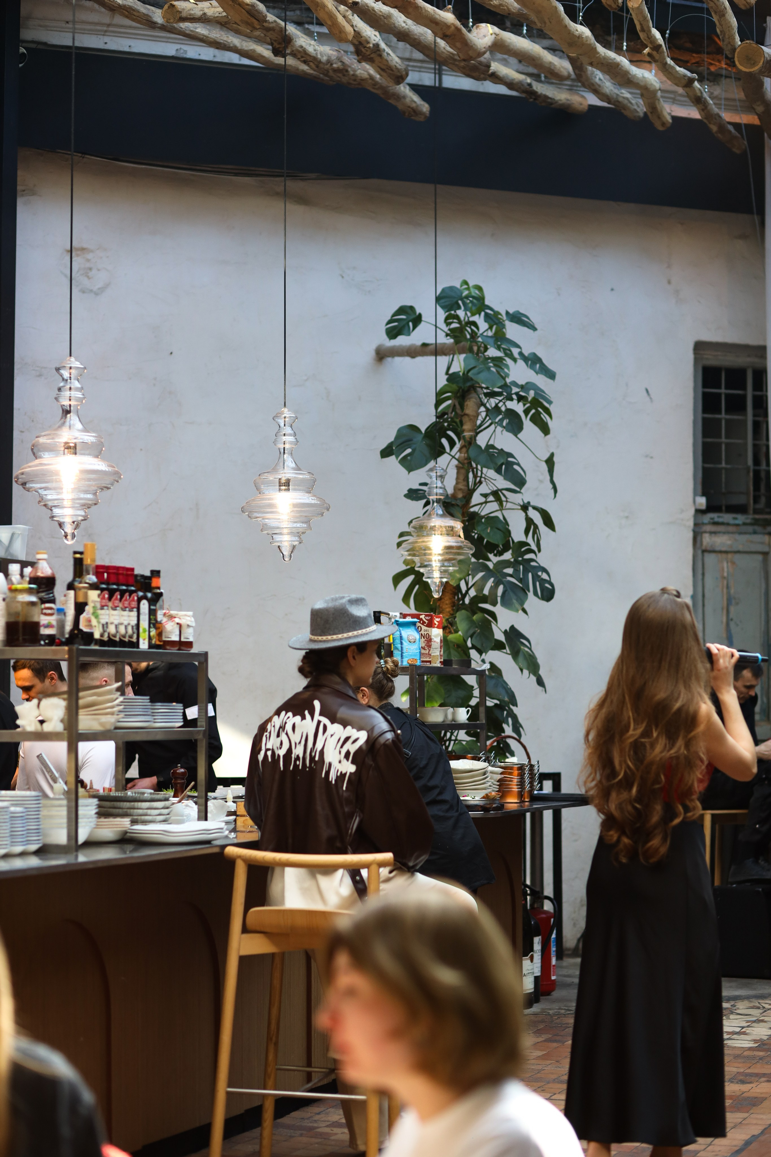 Gastrodvor 8 March. Дженбаз Павел — фотограф в Ялте