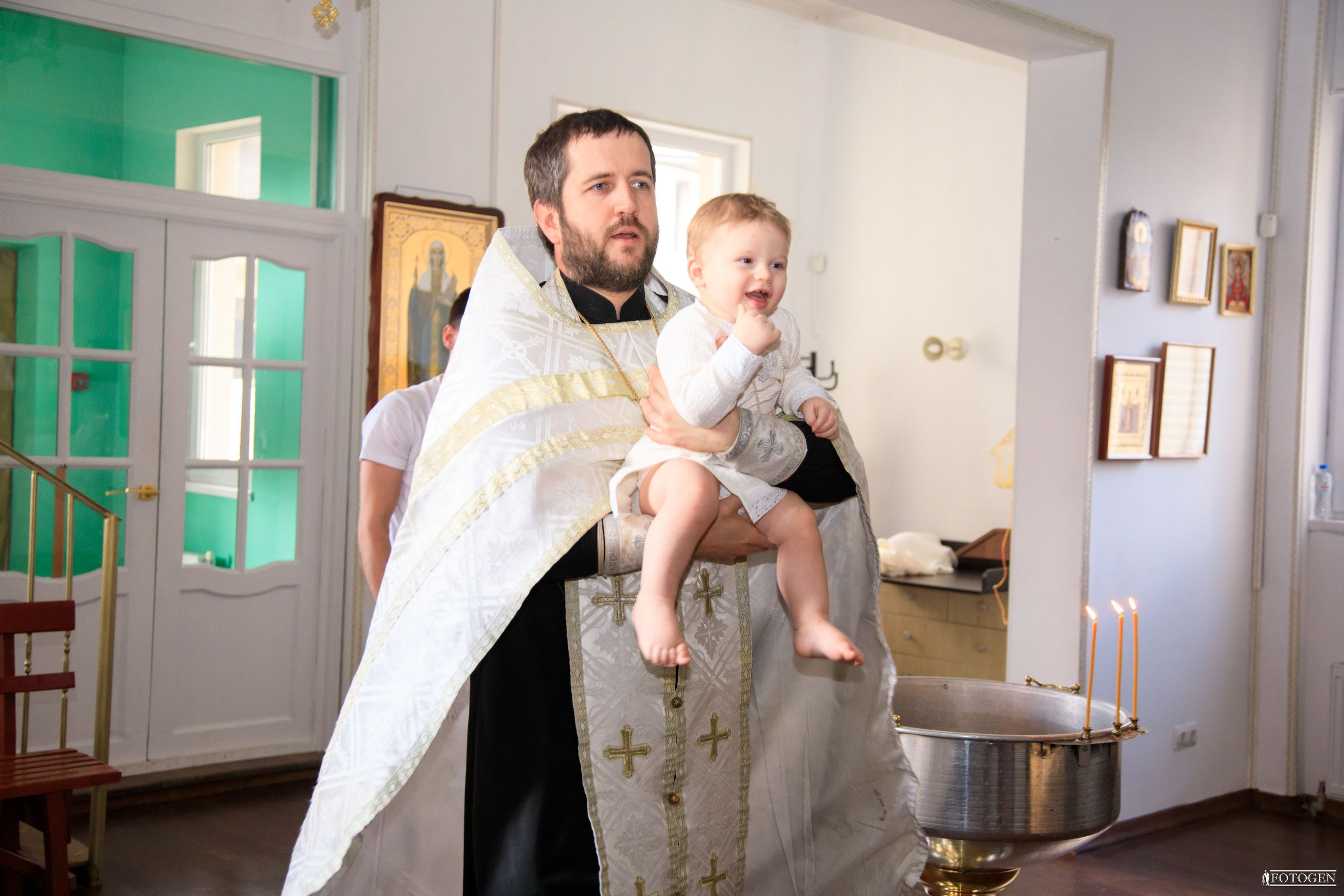 Крещение в кадре: Портфолио выездных фотосессий. Интерьерная фотостудия FOTOGEN г. Краснодар