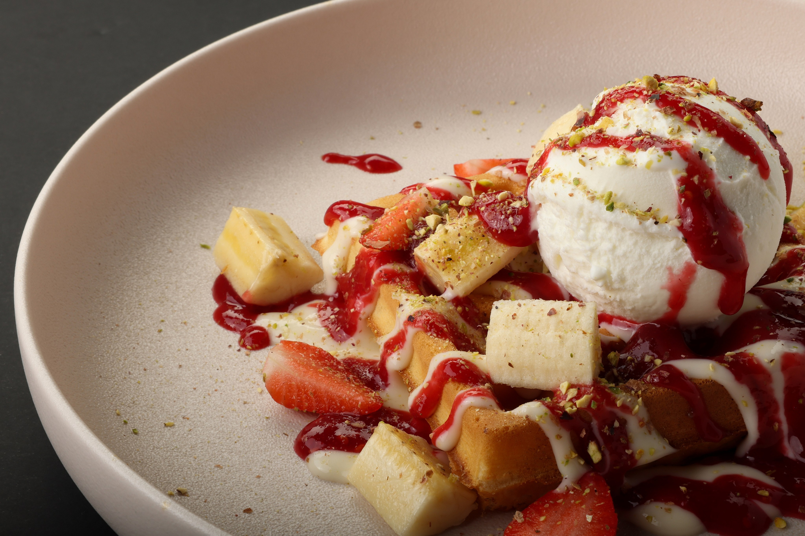 APPLEMANIA. Фотограф Самира Абдуллаева