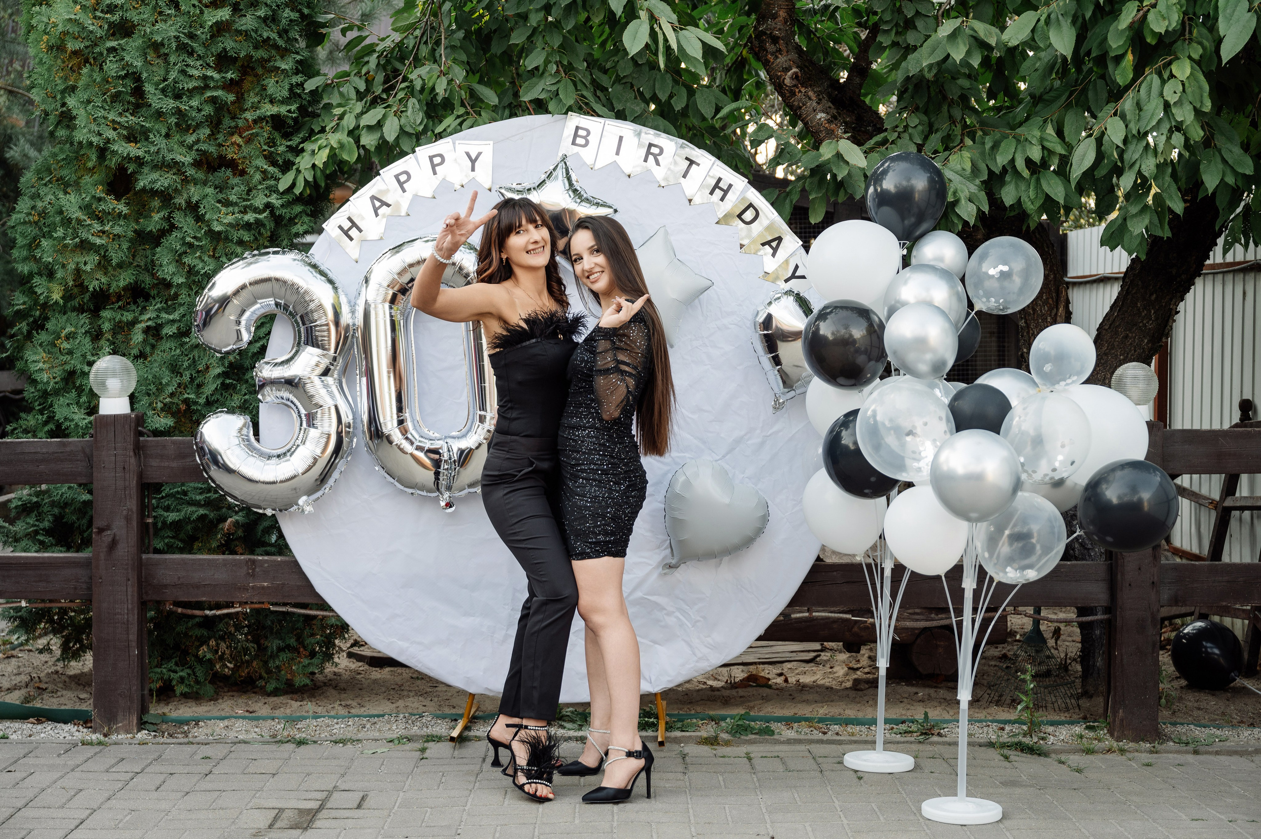 Мне сегодня 30 лет. Фотозона. Свадебный, семейный и репортажный фотограф. Брянск. Эльвира Голенкова