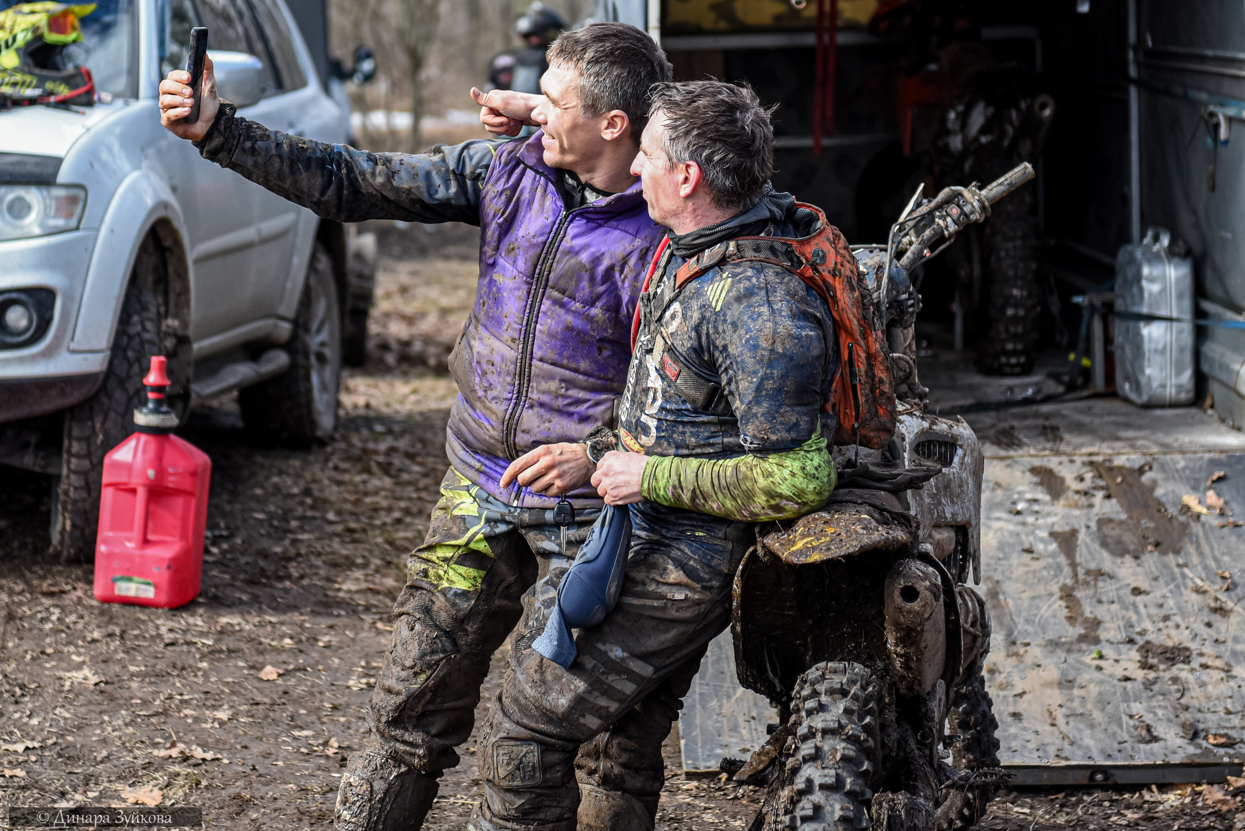 На Местности. 1 этап. Мотофотограф в Нижнем Новгороде Динара Зуйкова