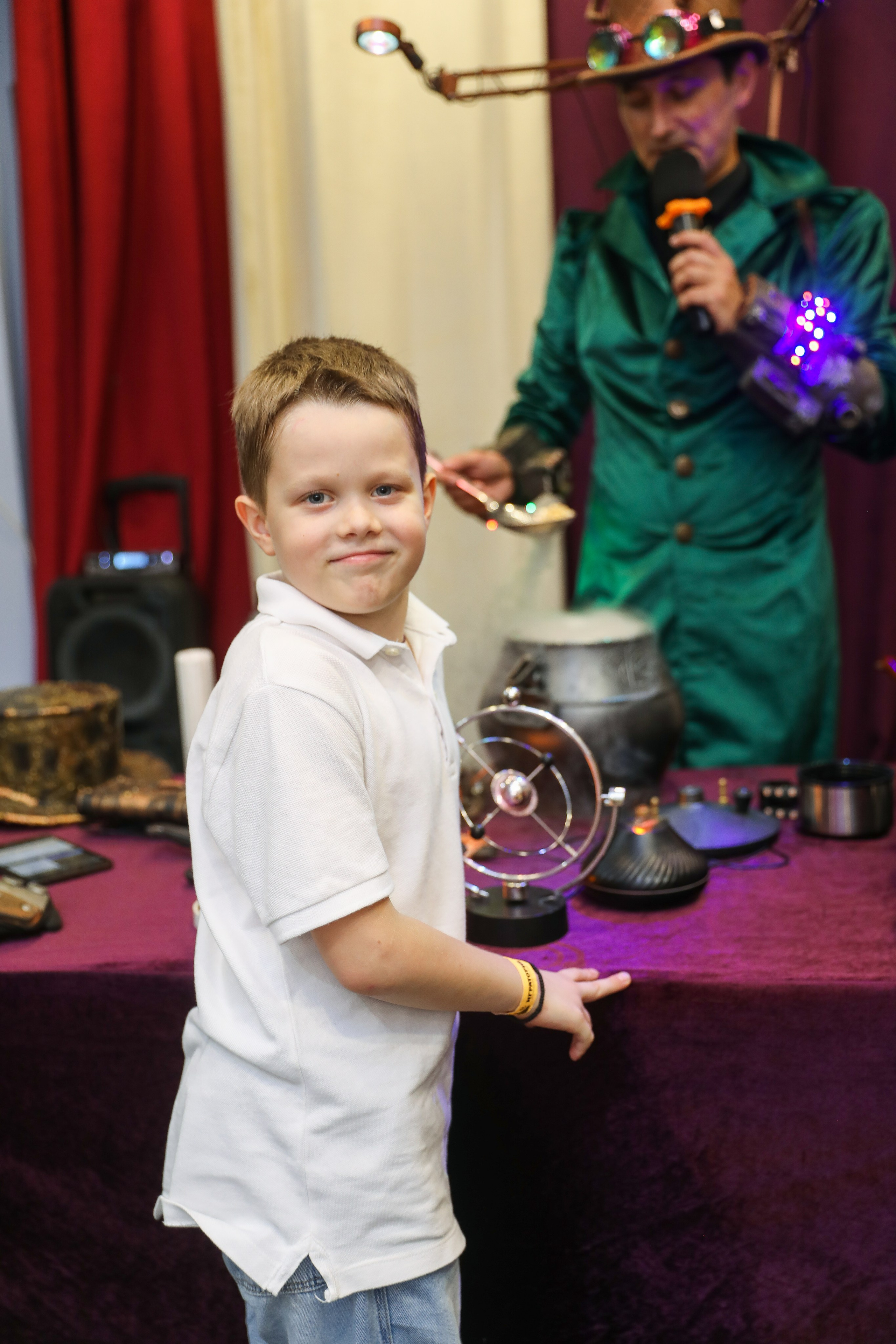 ДЕТСКИЕ МЕРОПРИЯТИЯ. Photographer Viktoriya Markushina «My world throug»