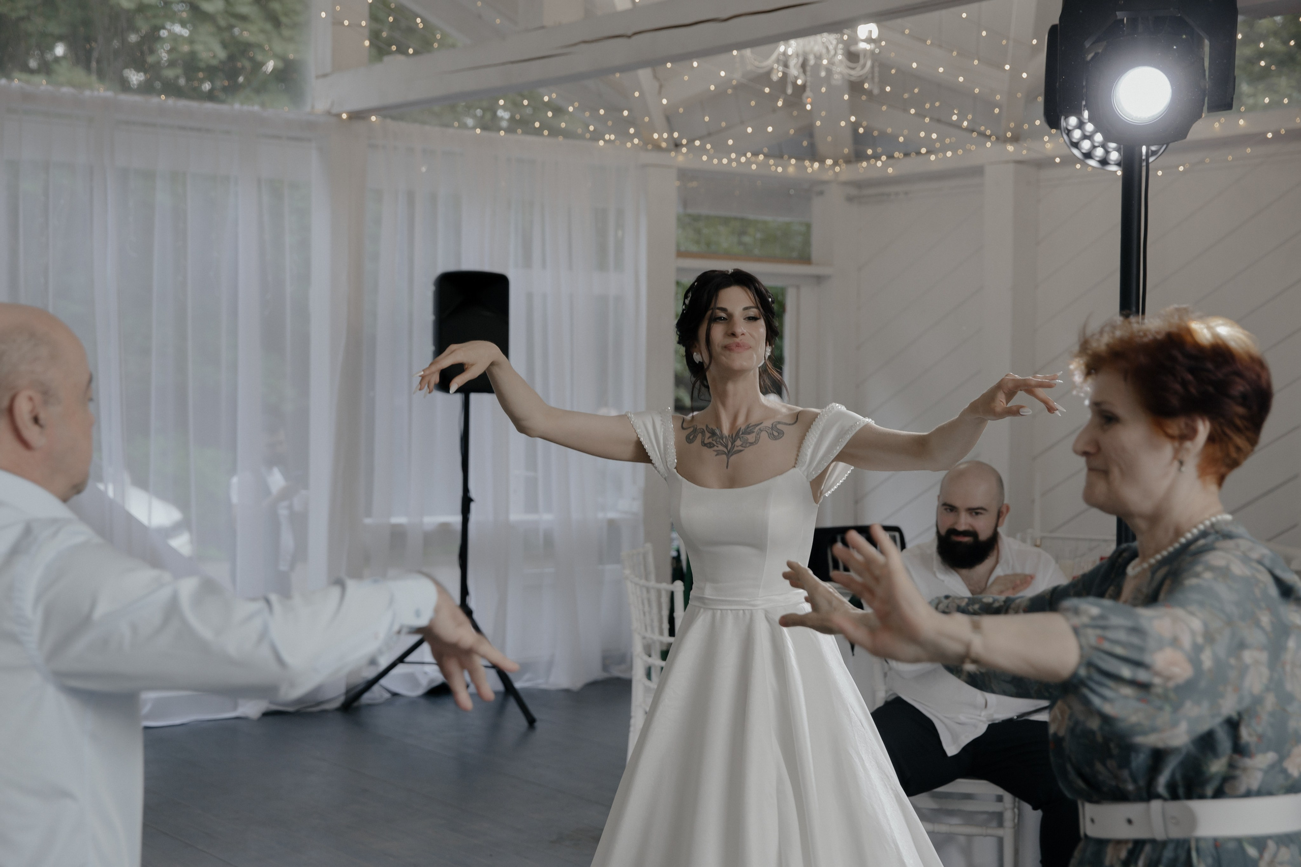 16.06.2024. RETOUCH-HOUSE