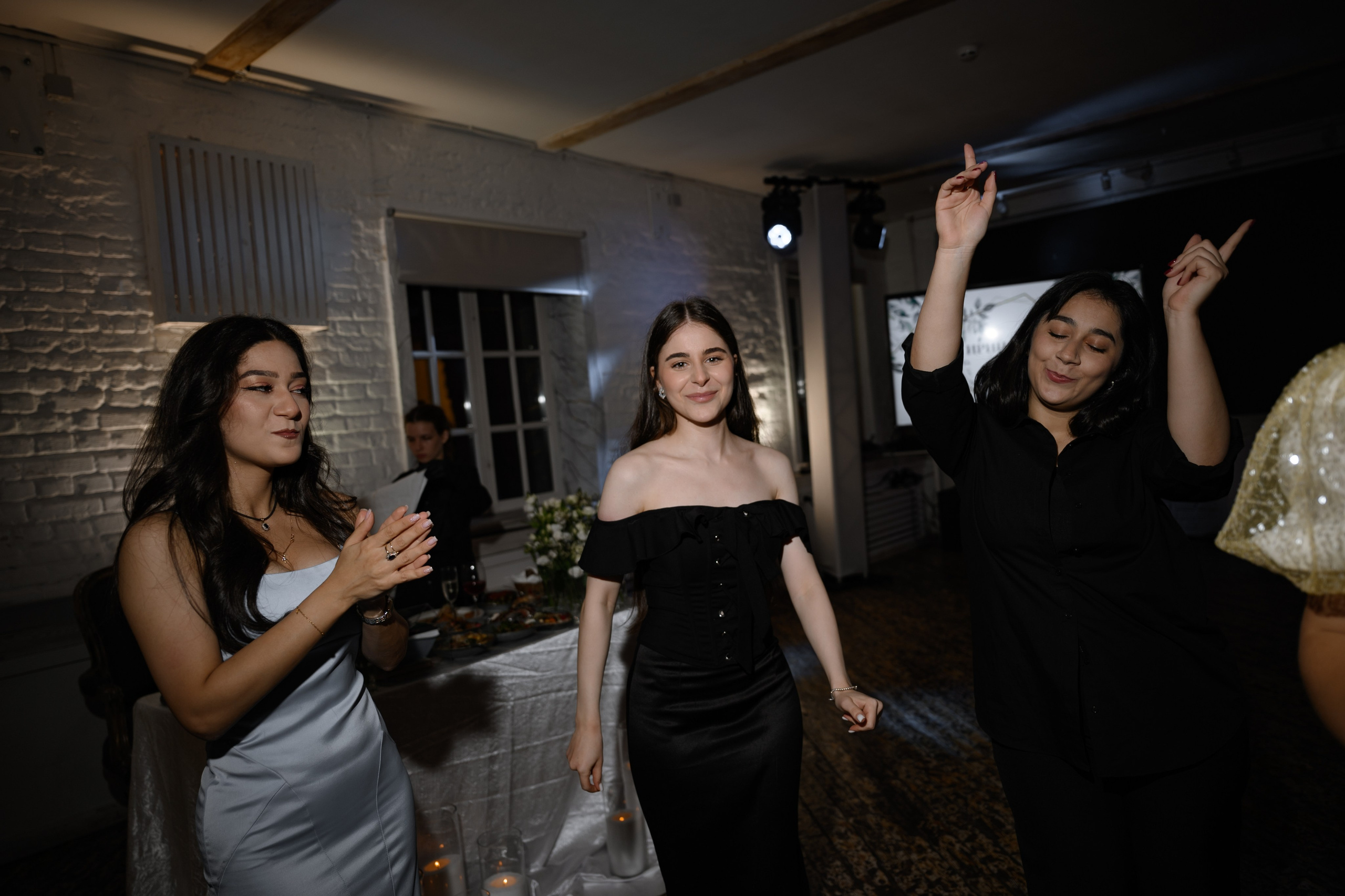 23.08.2024. RETOUCH-HOUSE